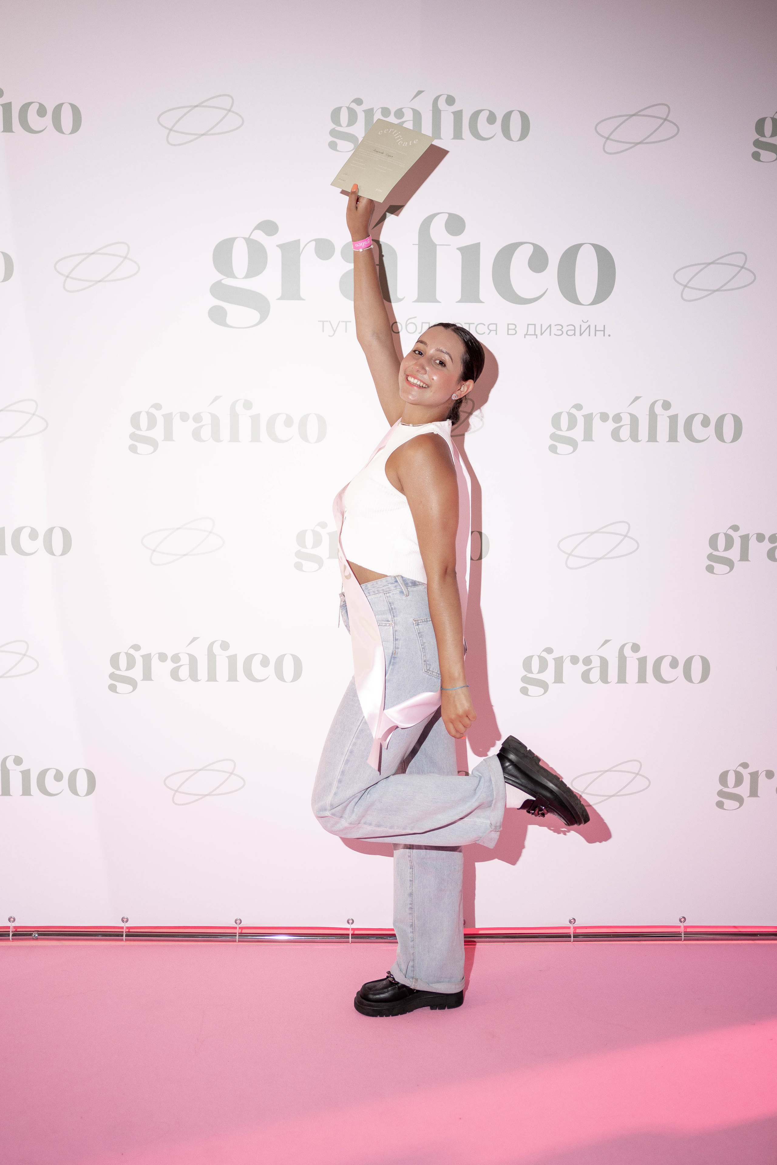 Grafico prom / репортаж с выпускного курса. Фоттéтика / фотоагентство в москве / фотограф москва