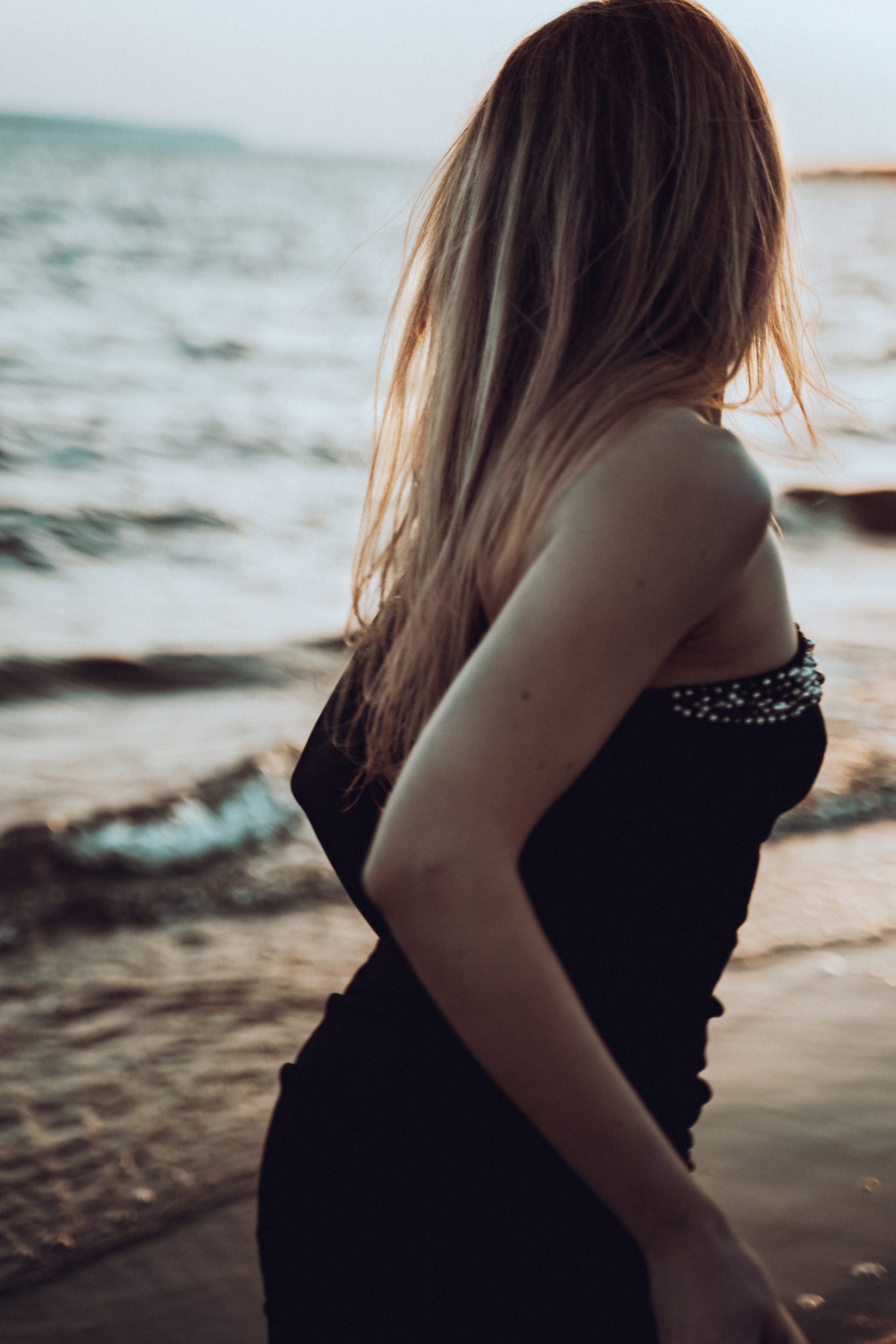 Динара SOLO b e a c h. Контент фотограф в Москве Кулич Настя