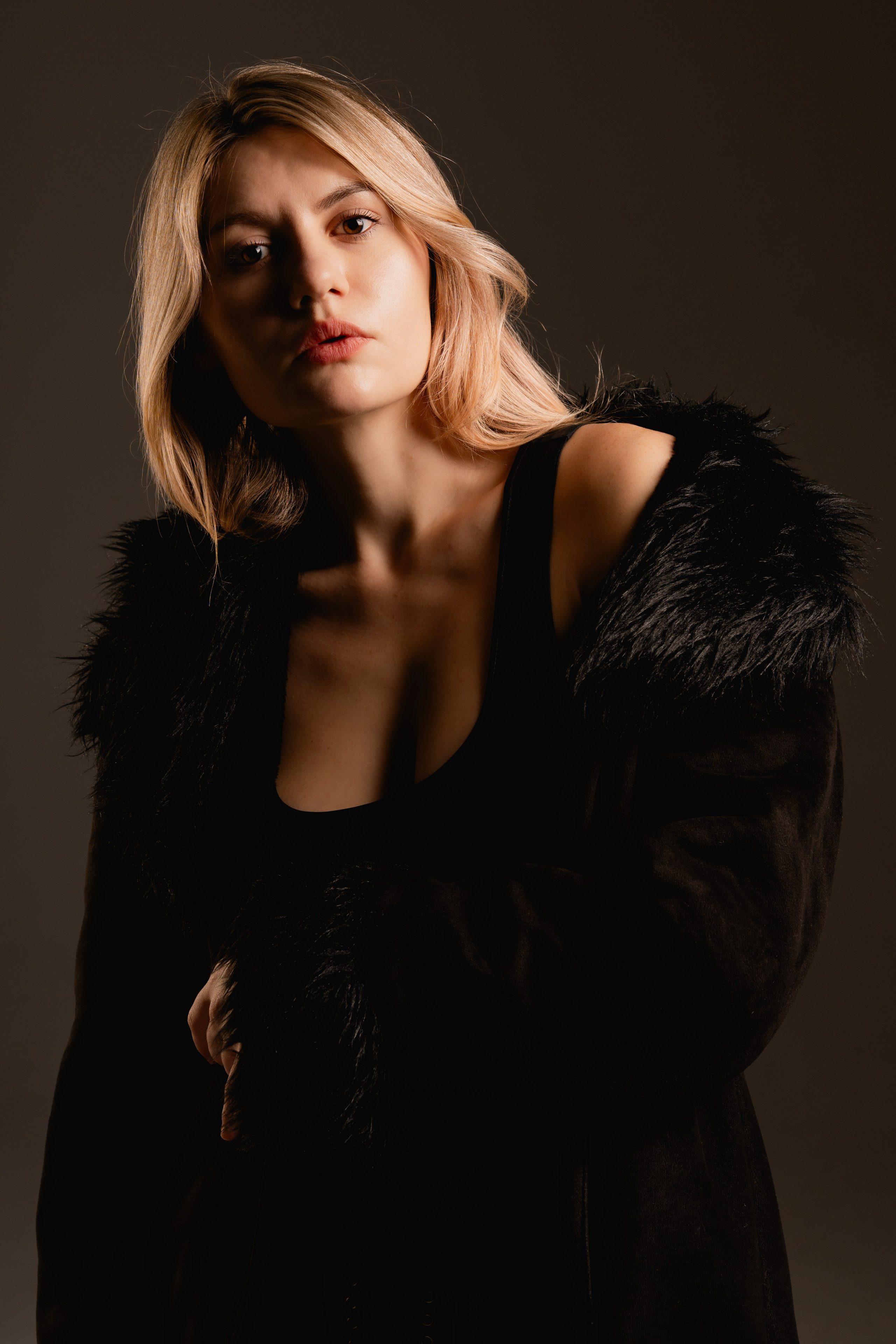 Сандра. Виктория Саханкова — портретный и семейный фотограф в Москве