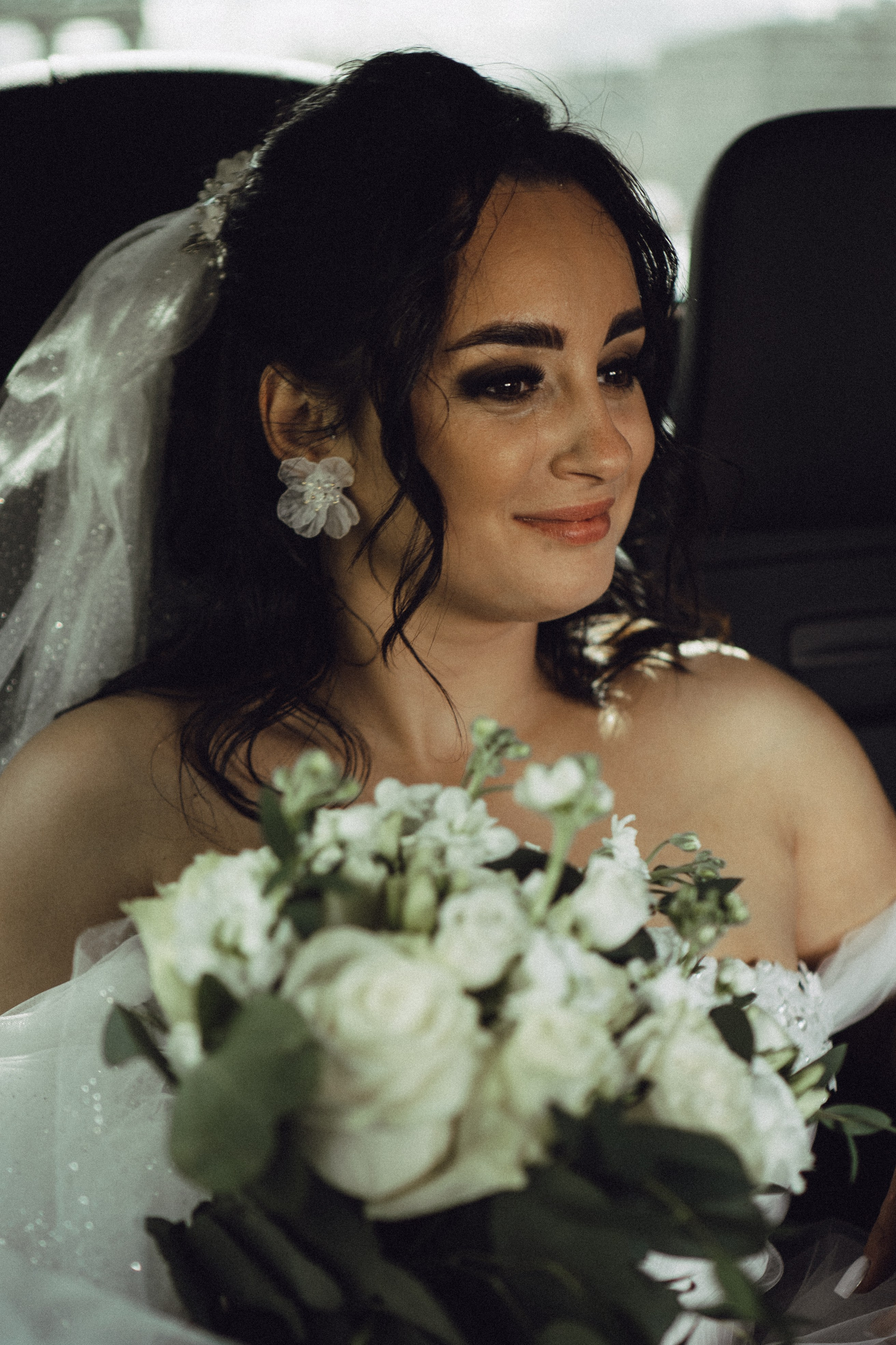 СВАДЕБНАЯ ПРОГУЛКА РЕСТОРАН МЫ ЖЕ НА ТЫ И ФОТОСЕССИИЯ С АВТОМОБИЛЕМ. Профессиональный фотограф, Санкт-Петербург — Виктория Богомолова