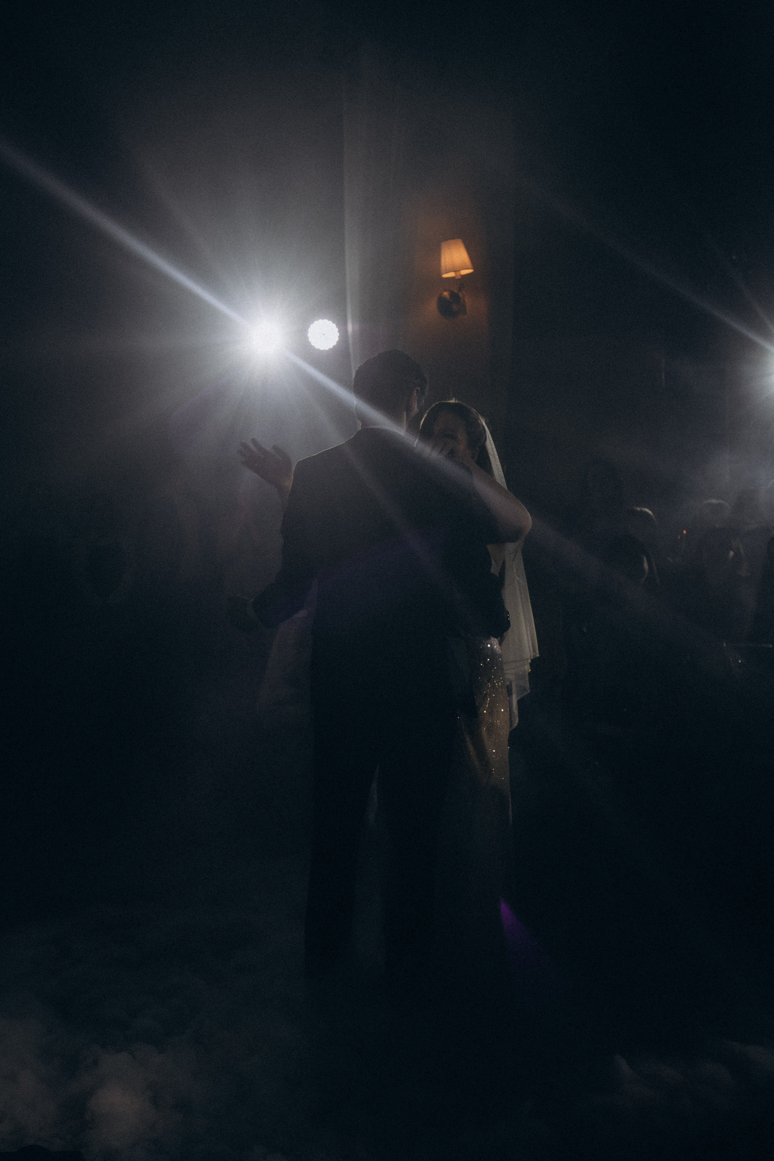 СВАДЕБНАЯ СЬЕМКА СБОРОВ В ОТЕЛЕ И ВЫЕЗД НА ЦЕРЕМОНИЮ (СНЯТО В СИБИРЕ В НИЖНЕВАРТОВСКЕ). Профессиональный фотограф, Санкт-Петербург — Виктория Богомолова