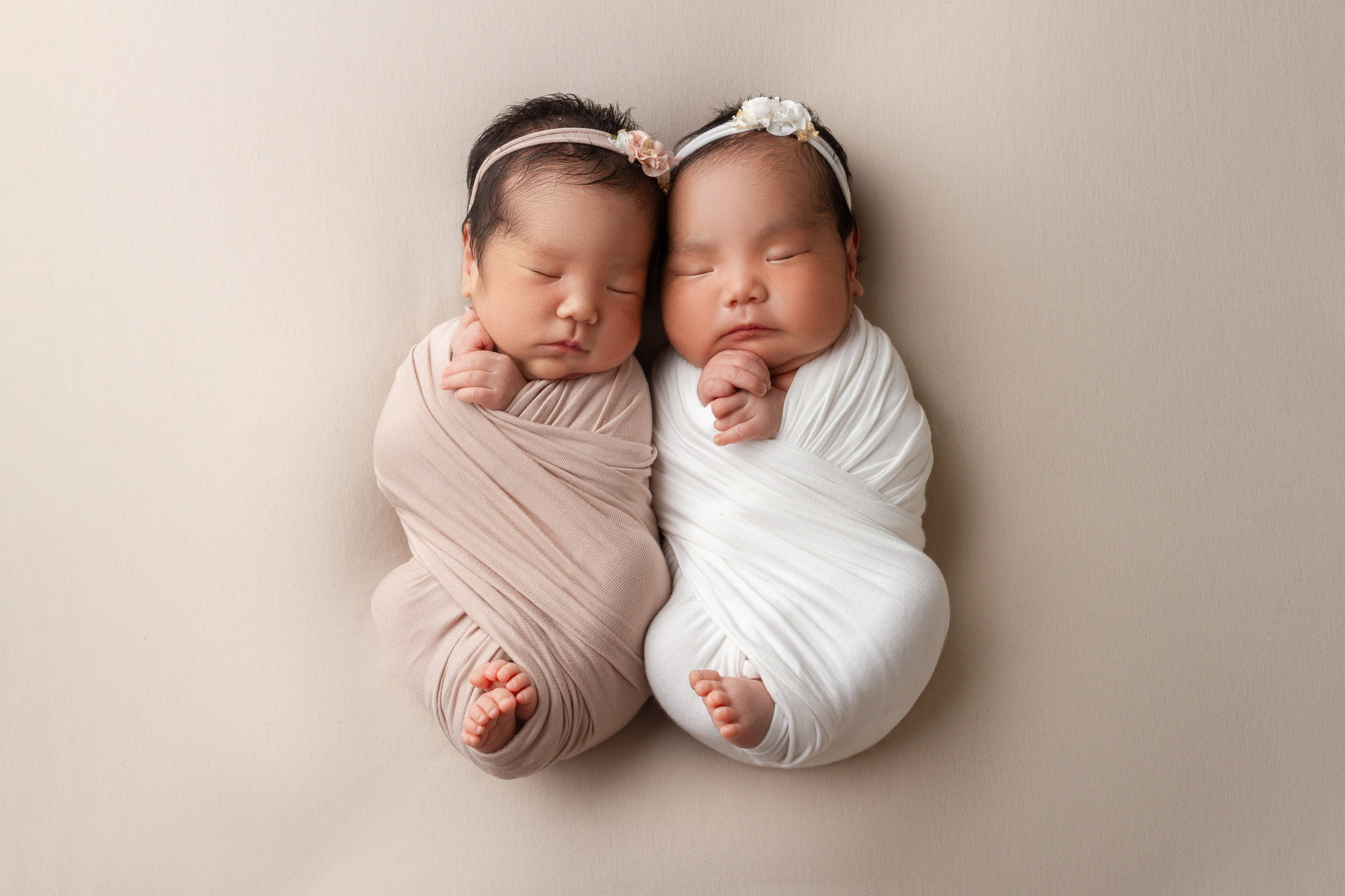 Двойня. Newborn фотограф в Москве — Фотофеи. Съемка новорожденных и детей до года