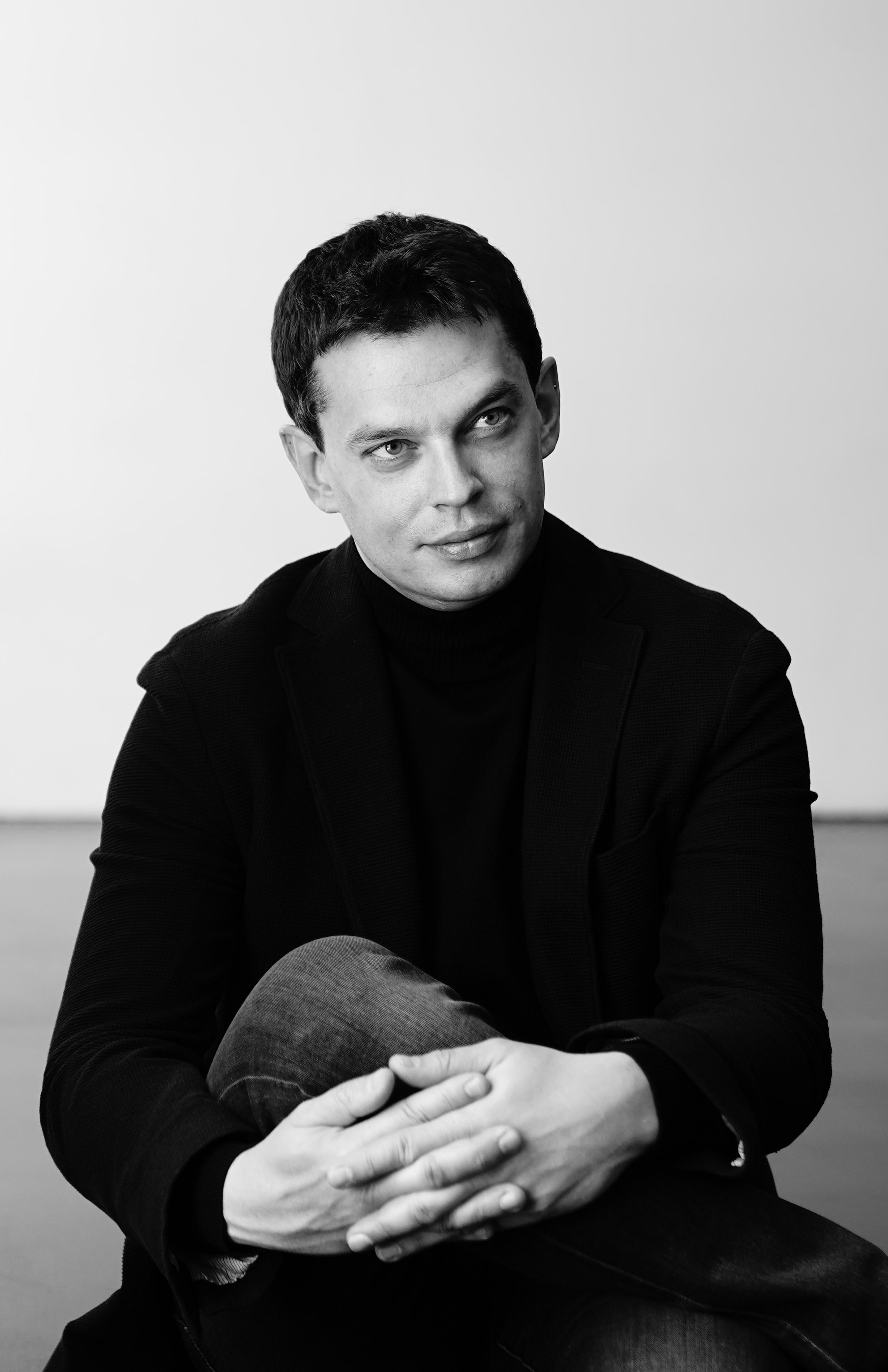 фотограф ростов-на-дону москва санкт-петербург краснодар сочи снимок классика эстетика монохром красивая девушка естесственное позирование идеи чб вдохновение 2022 2023 фототерапия фотосессия съёмка черно белая фотография онлайн сделать фотографию чб фото цветов девушек black and white беременных в студии в рубашке цены рнд спб питер мск минимализм стиль без ретуши сайт знакомств без фильтров тинденр трибунская мужской портрет аватарка бизнес-портрет