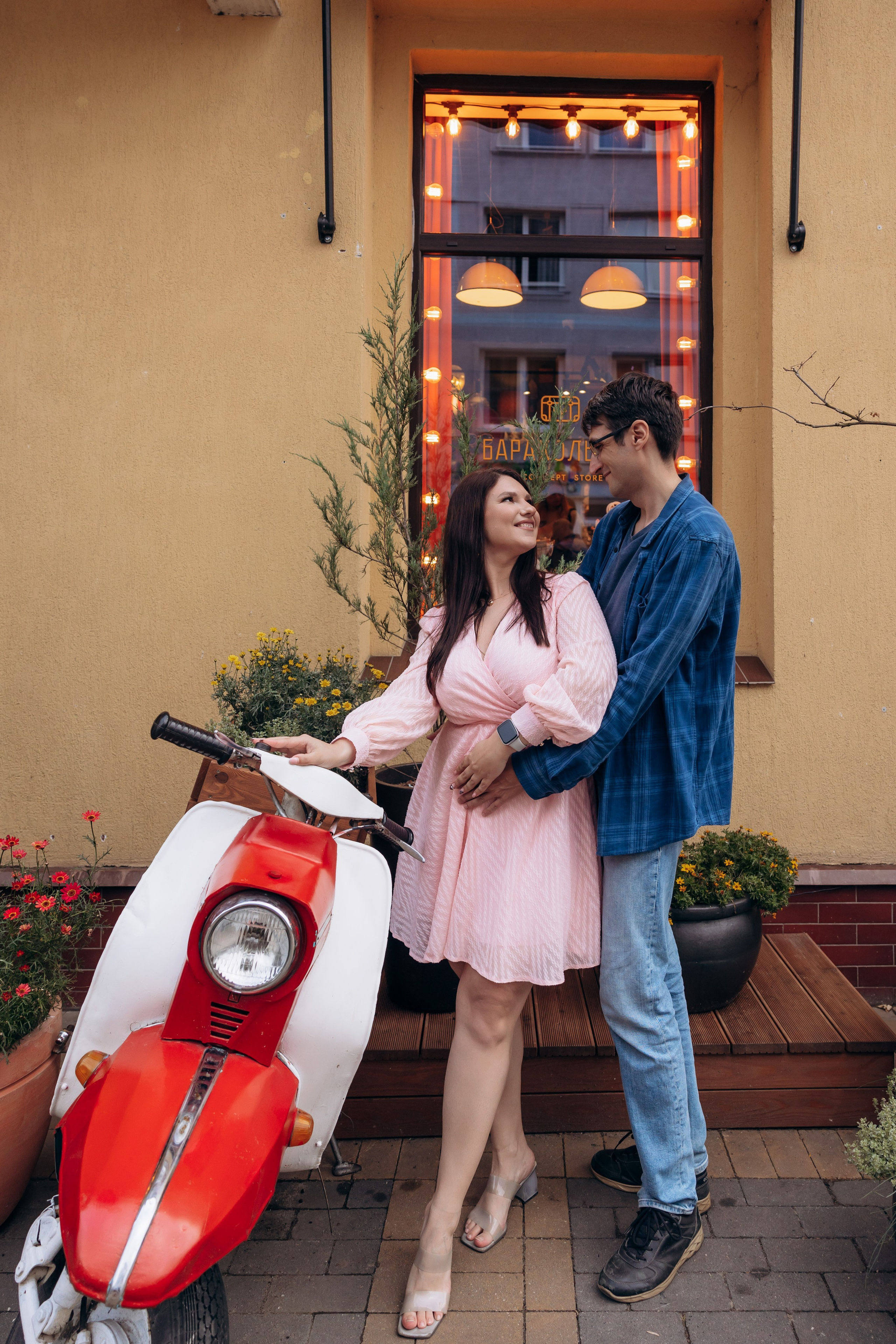 Городская прогулка Зеленоградск. Фотограф в Калининграде свадебная фотография, репортажная, фотосессии