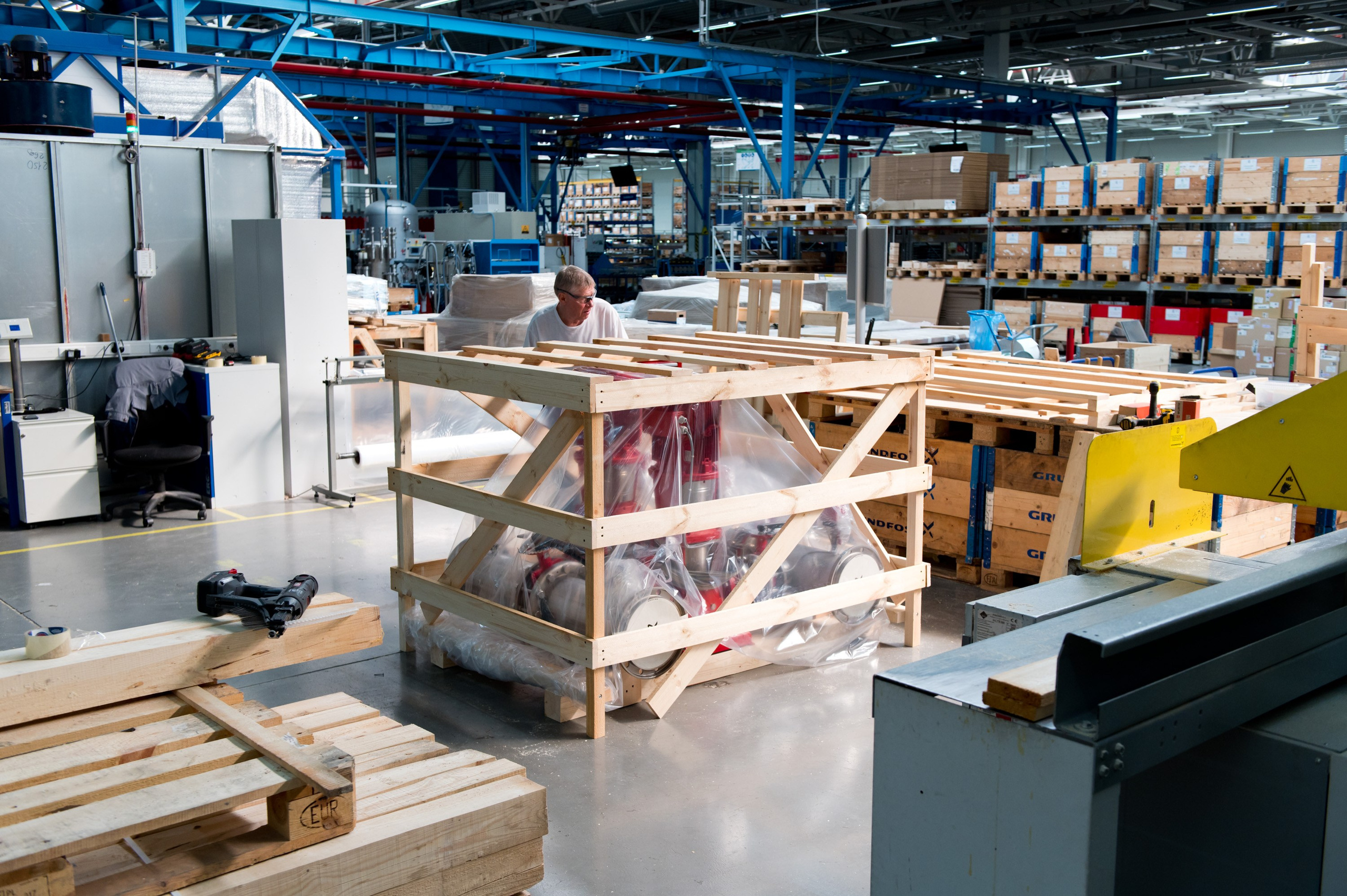 Производство Grundfos. Репортажный фотограф и видеограф Слава Думчев. Тимбилдинги, отчетники, корпоративы