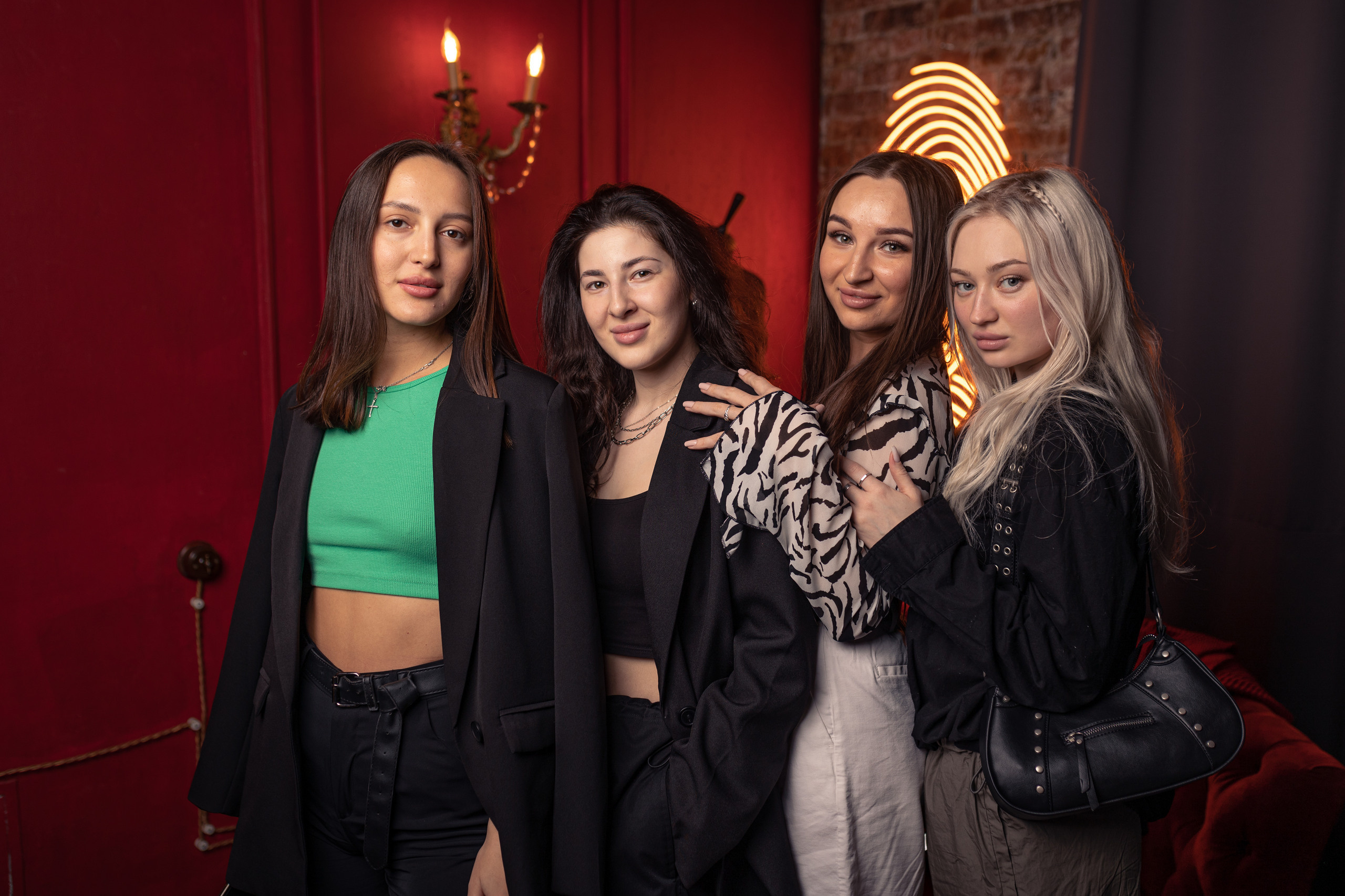 Девичник на 8 марта. Портретный фотограф в Самаре Андрей Трифонов