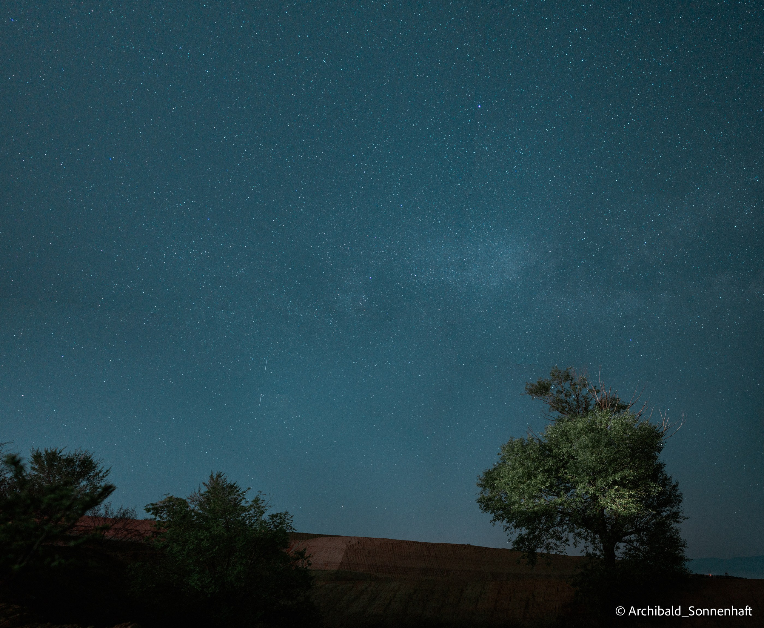 Auto-trip to Datong, Camp. Photographer in Guangzhou, China. Archibald Sonnenhaft