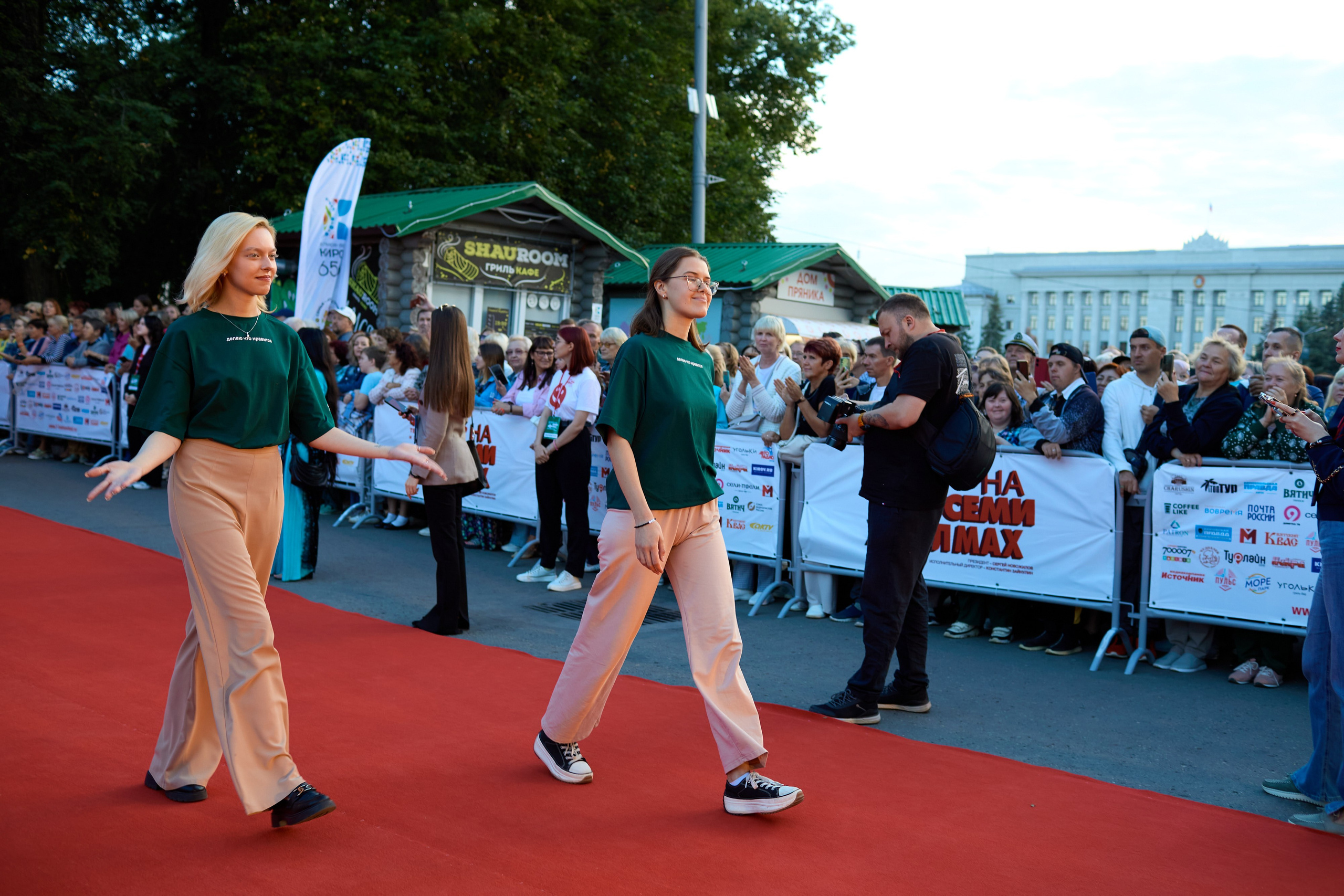 Закрытие фестиваля «На семи холмах» 2024. Фотограф Илья Прохоров в Кирове