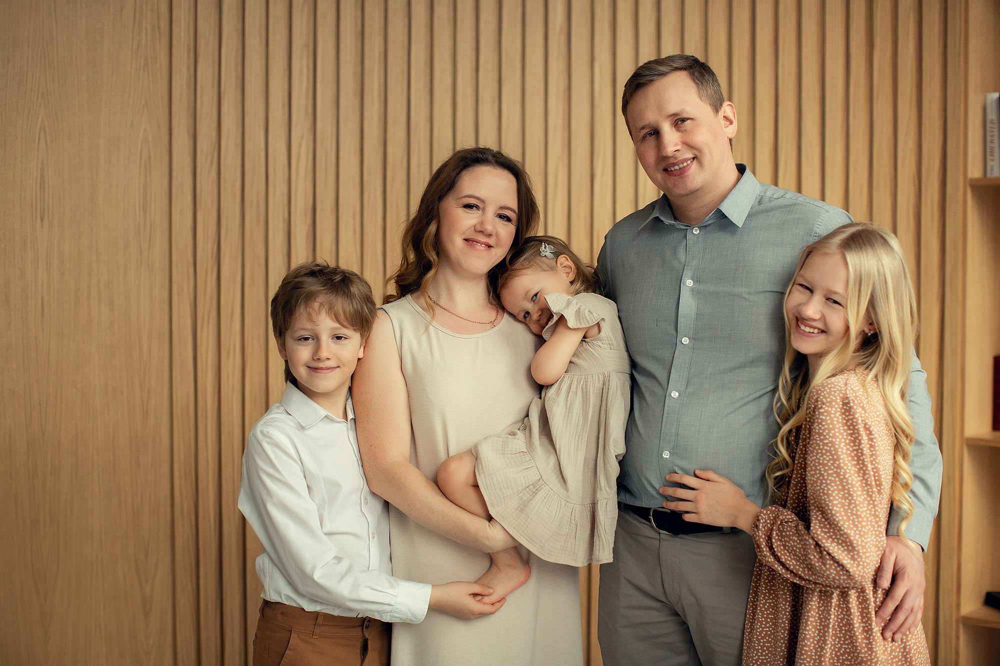 Семейная съемка в студии. Семейный фотограф Татьяна Надеждина | Москва, Московская область, Ярославль