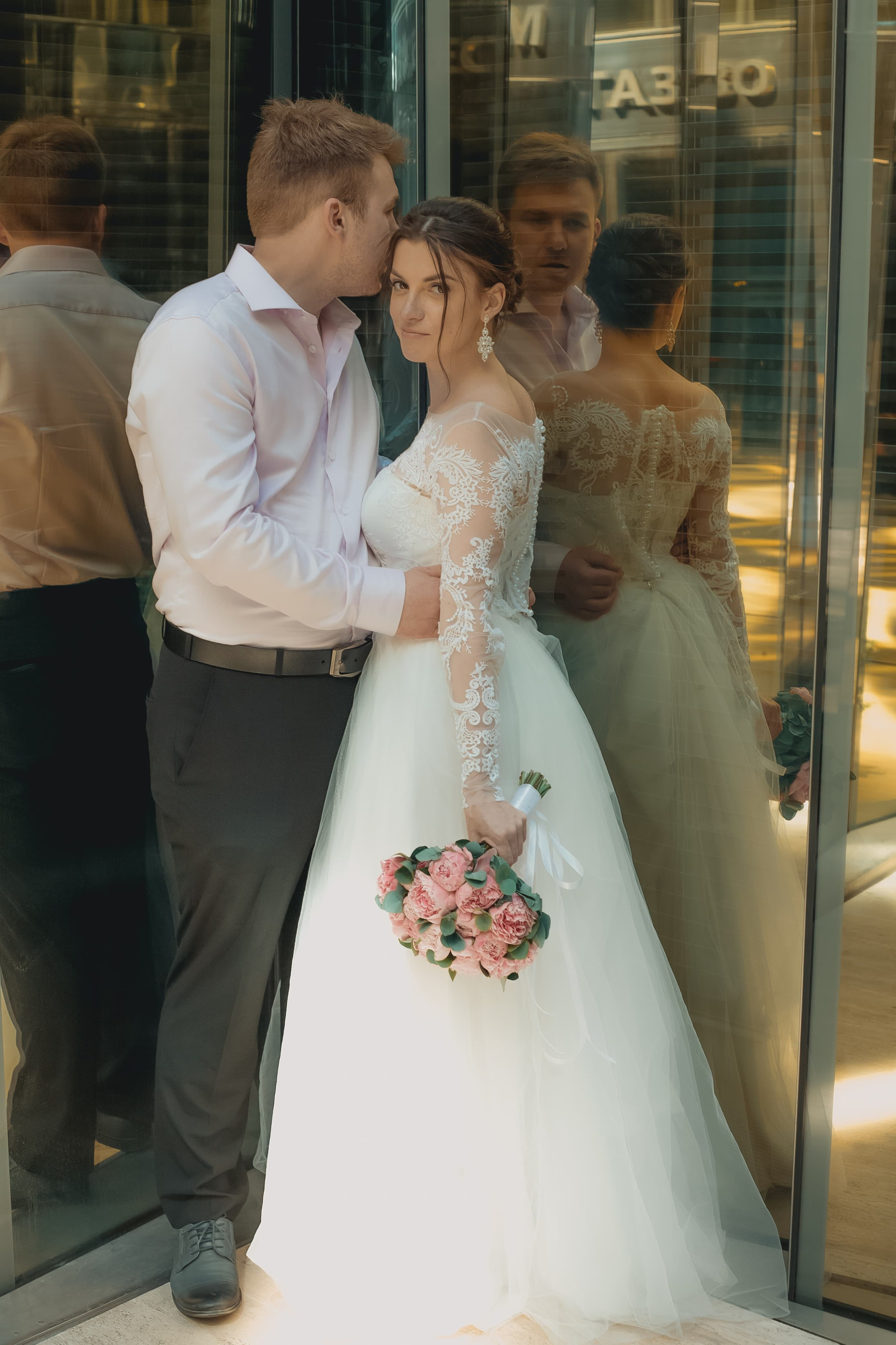 Свадебный фотограф в Спб. Локации для свадебной съемки фото в Питере. Свадебный фотограф / свадебный видеограф Vladislav Kalina