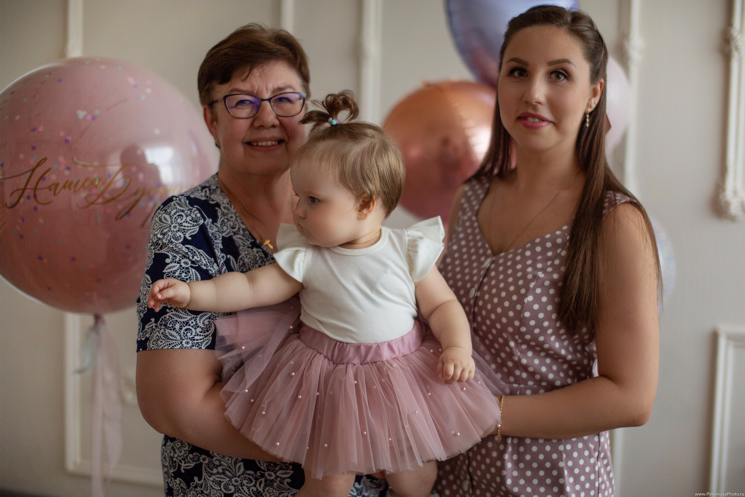 День Рождения Ксении, 1 год. Семейный и детский фотограф в Петрозаводске