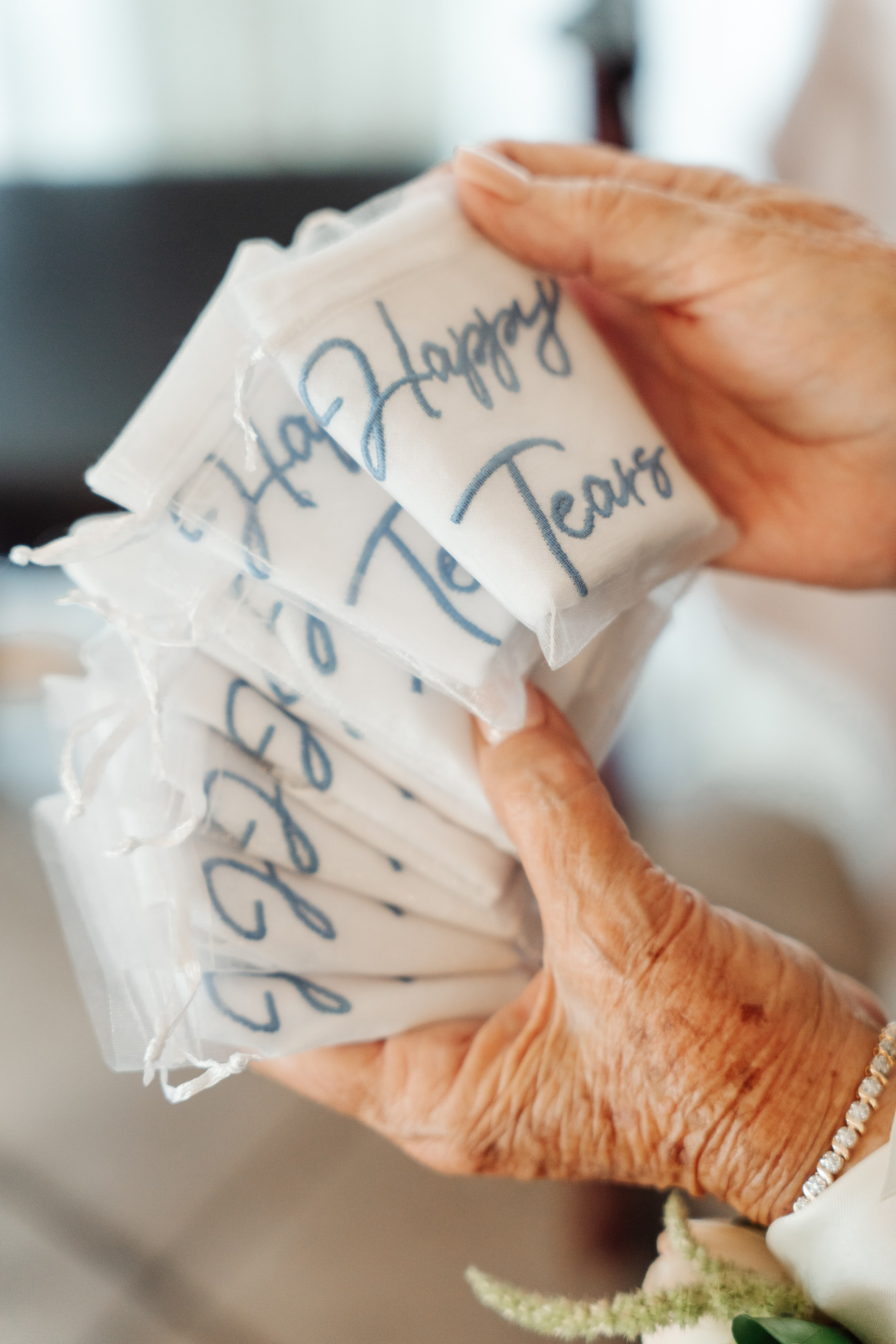 2025-08-16_BryanAmber. Ретушер Зенькевич Света