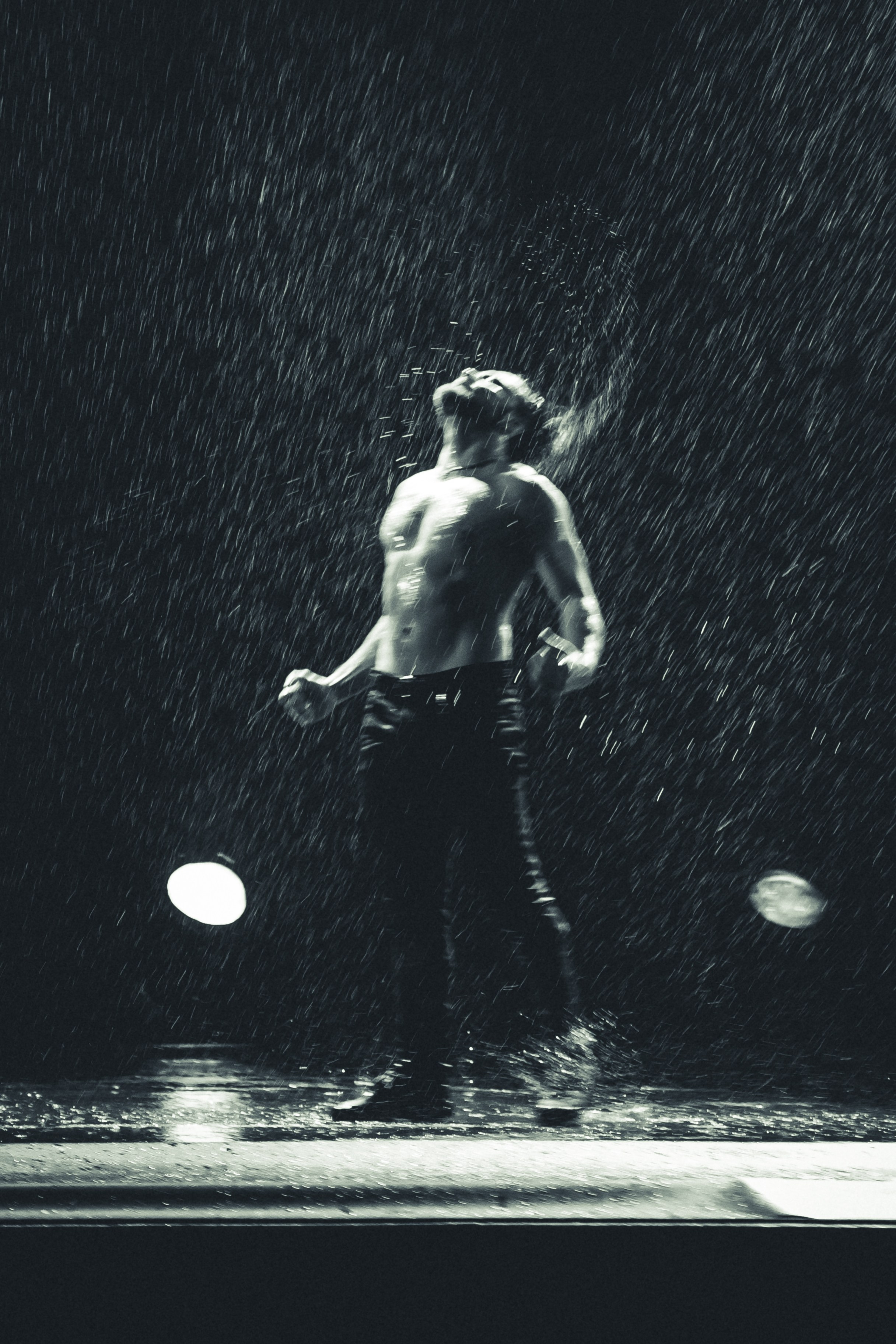 Шоу под дождем, Гранд Холл Сибирь, 20.02.2026. Фотограф Регина Крикунова г. Красноярск