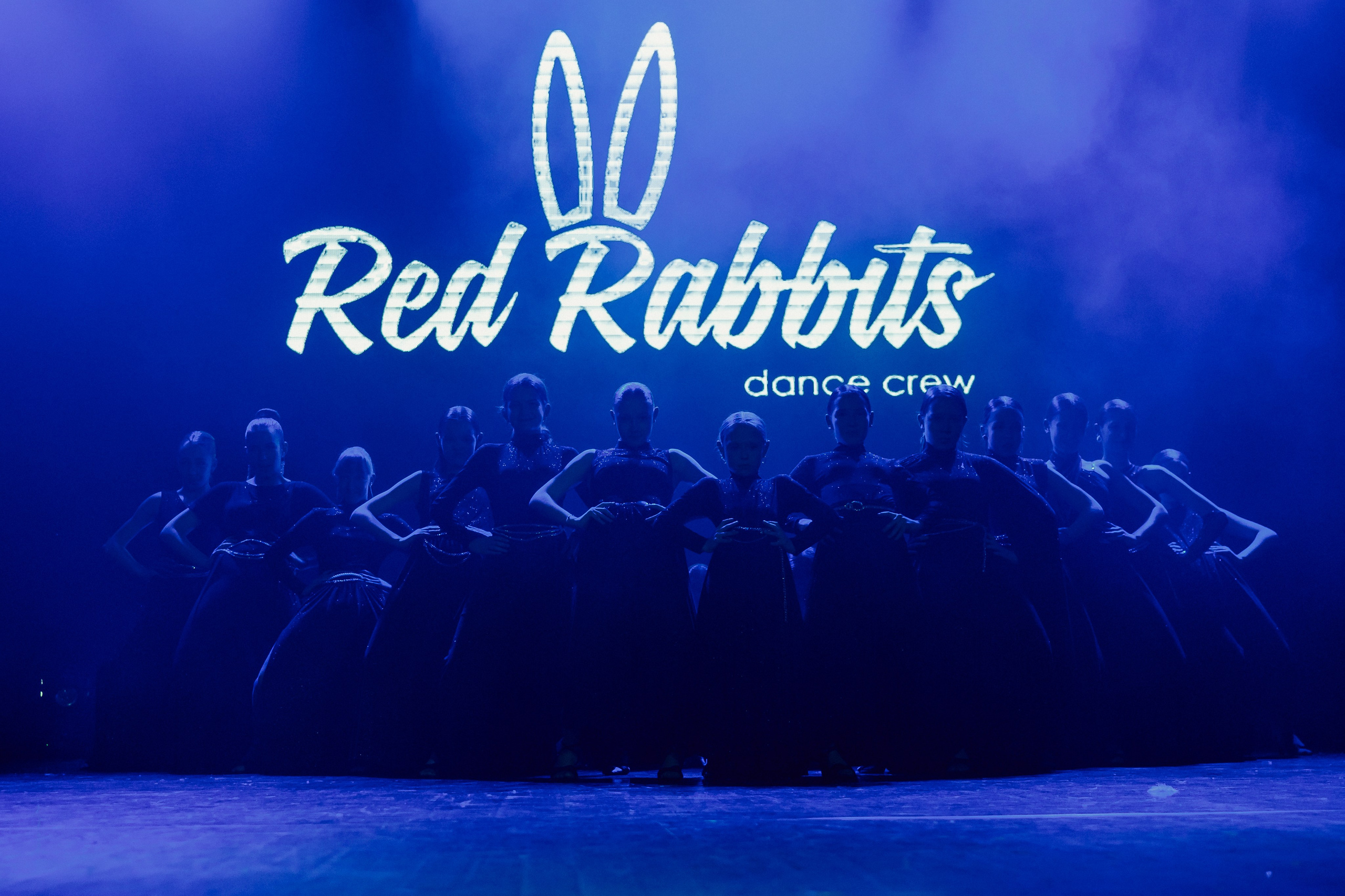 Отчётный концерт танцевальной школы «Red Rabbits» 2025. Лёшка Варзегов — фотограф