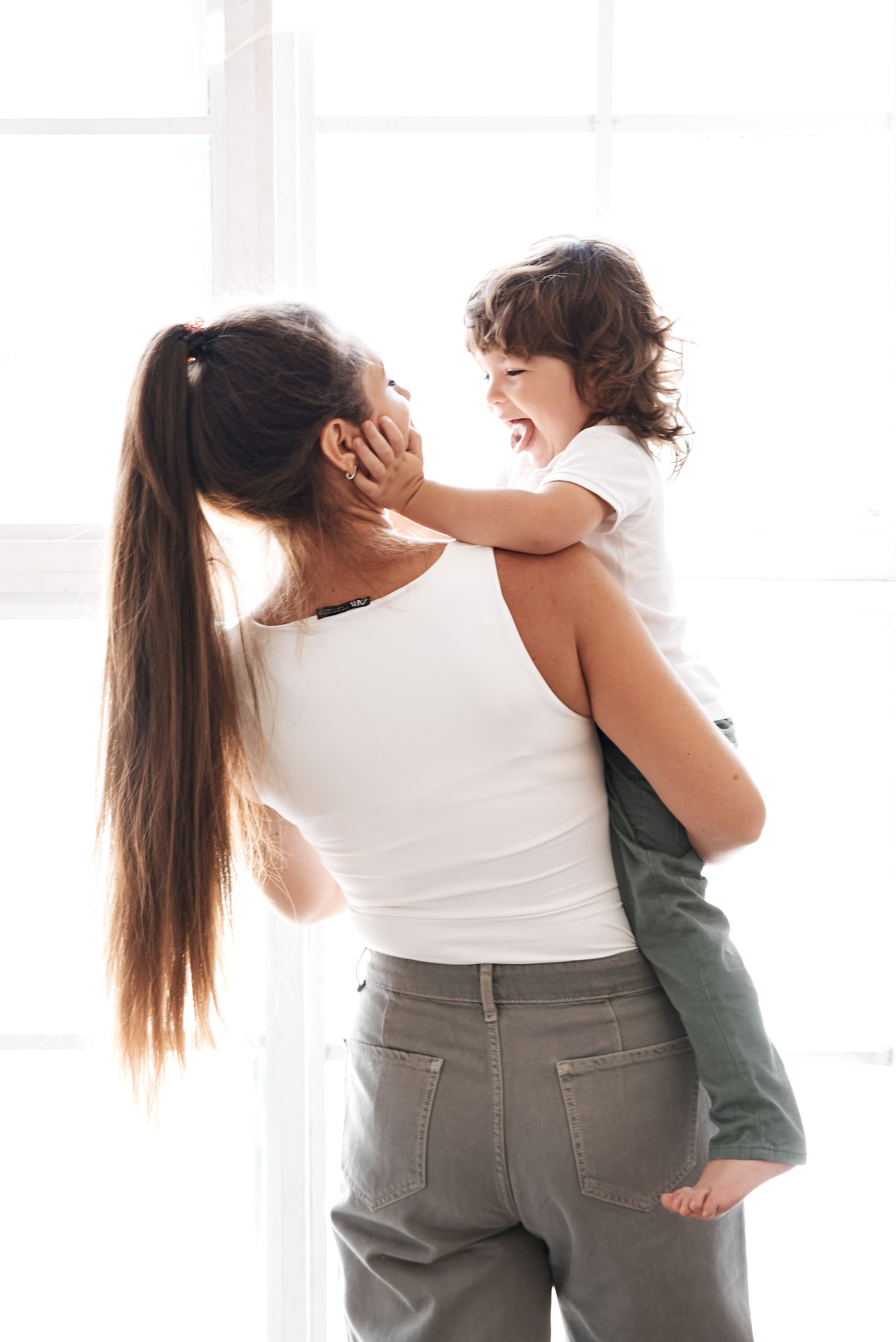 Семейная фотосессия в студии. Анна Гончарова свадебный и репортажный фотограф в Москве