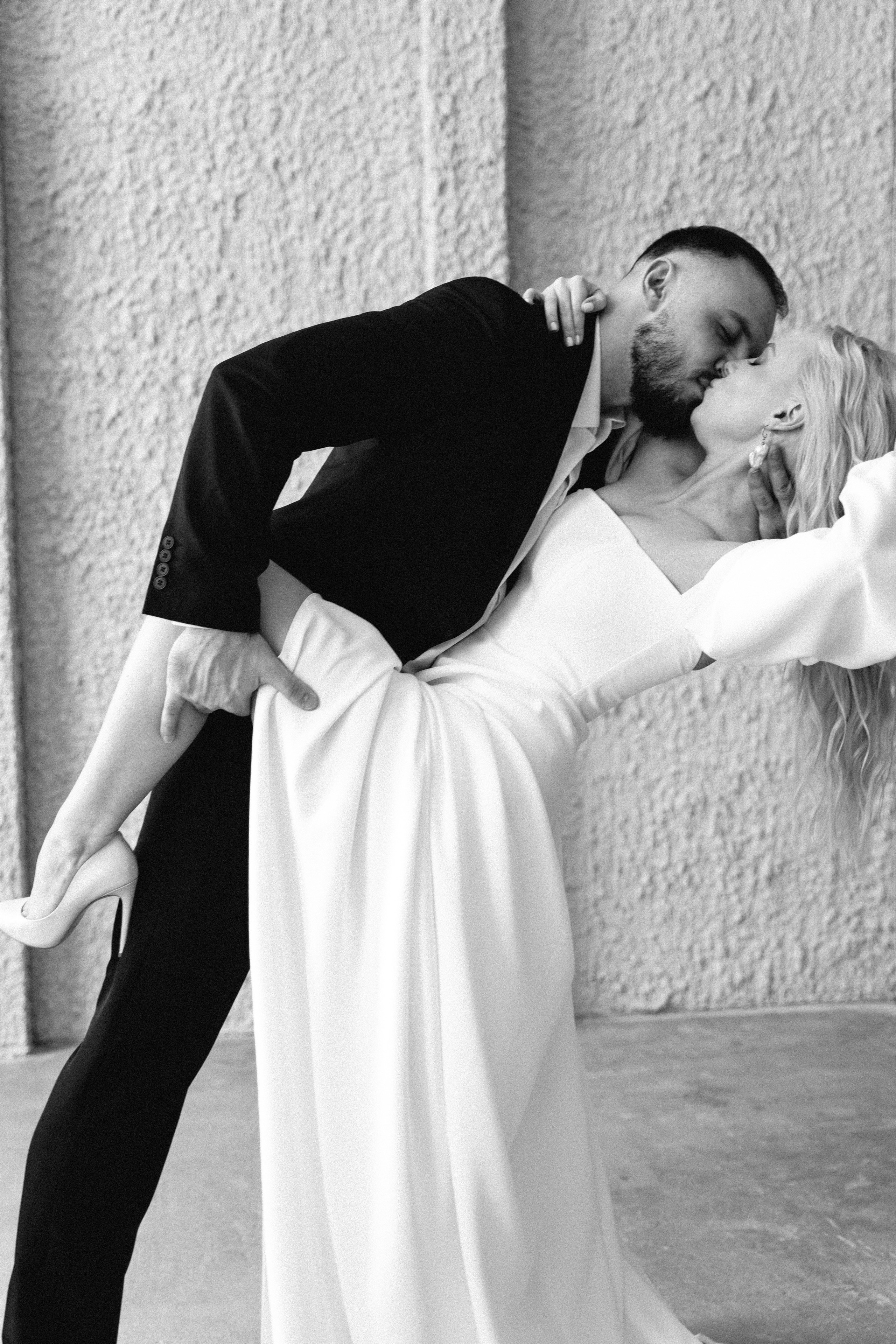 Свадебная фотосессия молодоженов в фотостудии. Свадебный и семейный фотограф из Воронежа|Москвы Бубнова Екатерина