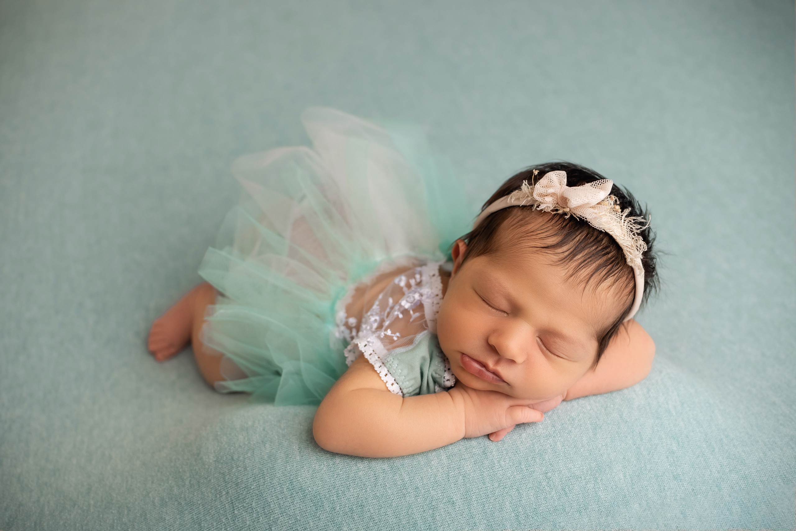 Новорождённые девочки. Детский фотограф новорождённых в Минске Боровик Екатерина