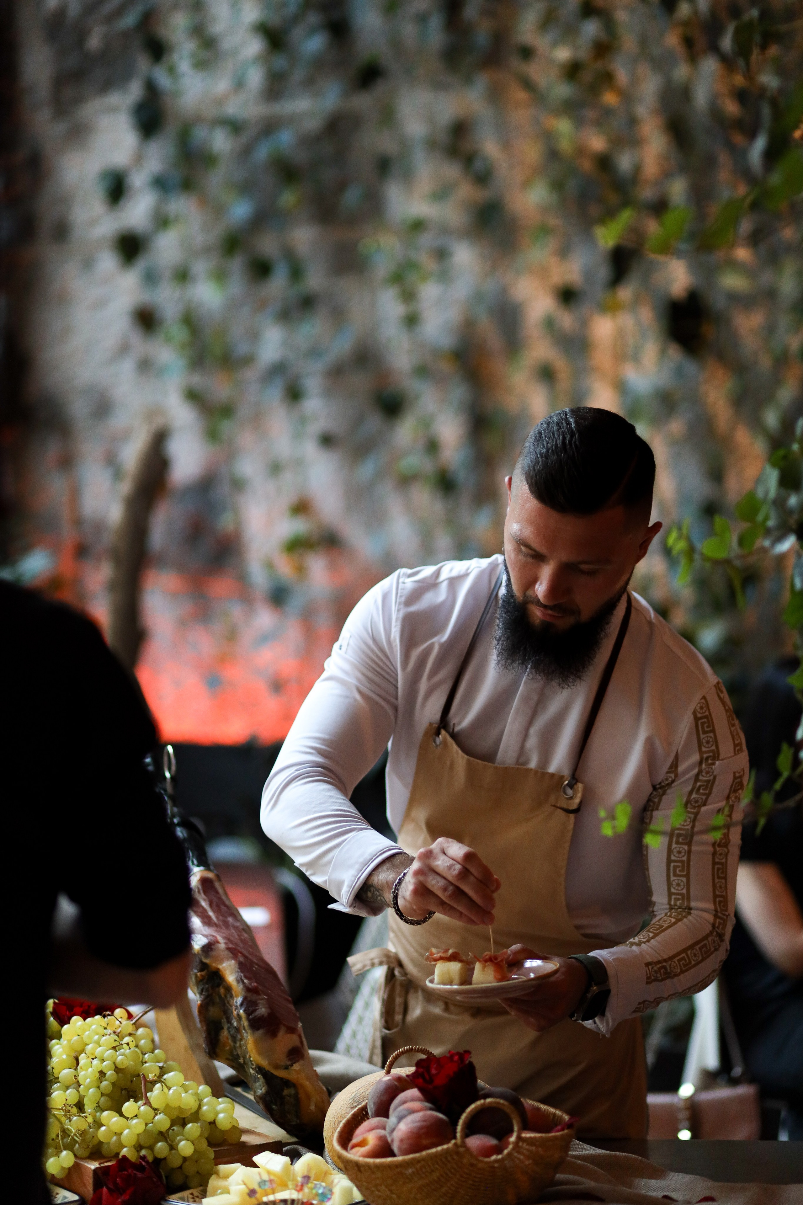 Gastrodvor 3YEARS. Дженбаз Павел — фотограф в Ялте