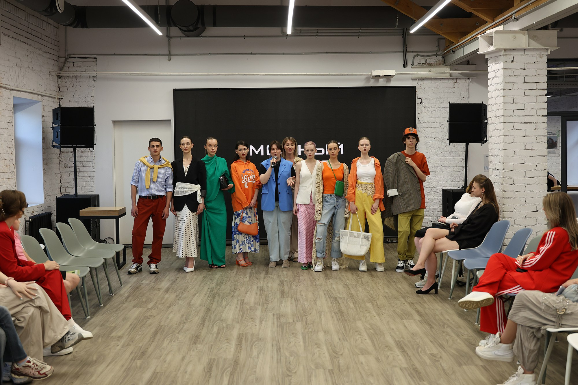 Fashion-нетворкинг от модельной школы Sigma. Добро пожаловать в студию «Цифровой скульптор»  где искусство встречается с технологиями!