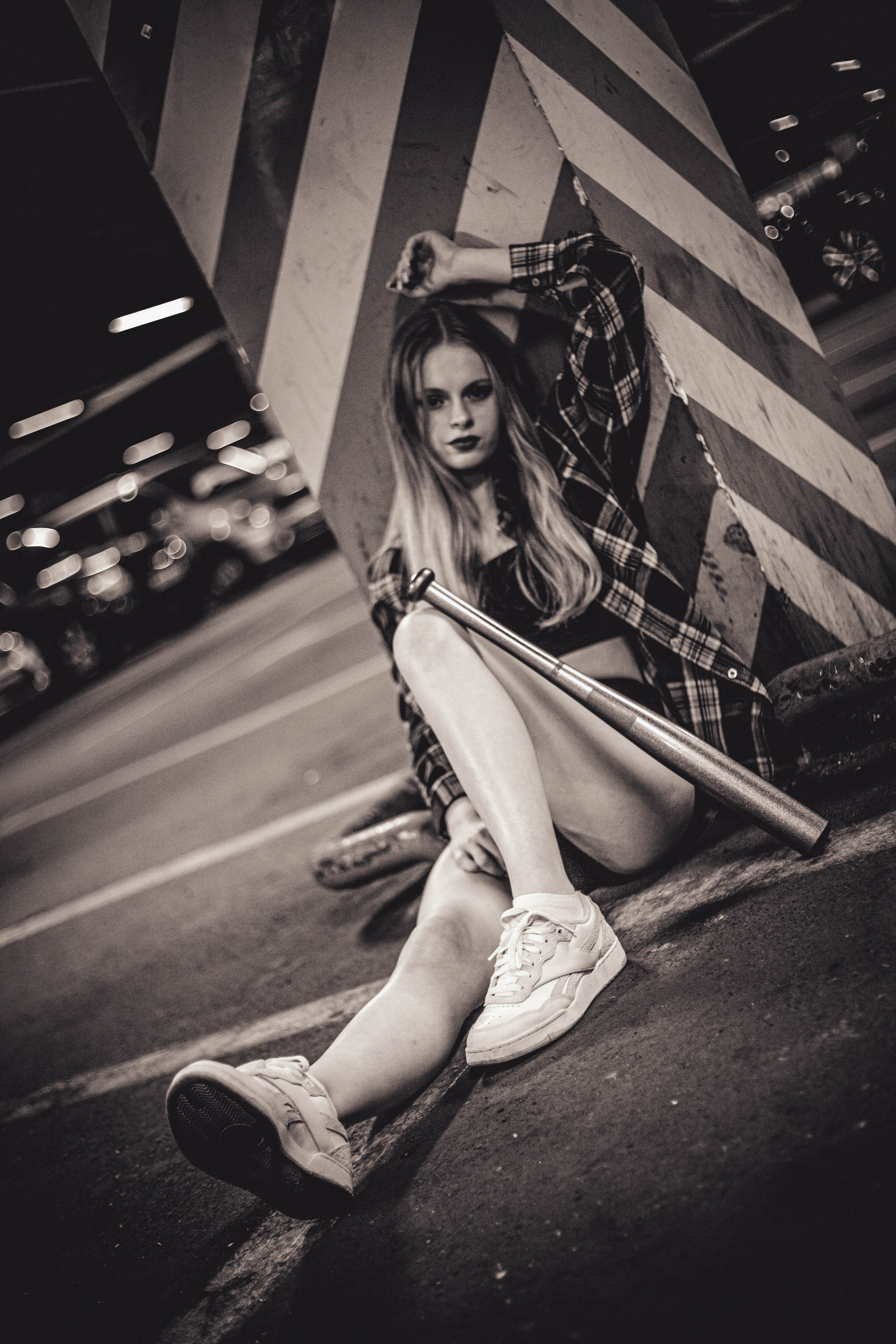 «Тайны парковки глазами тележки». Уличный фотограф Города N