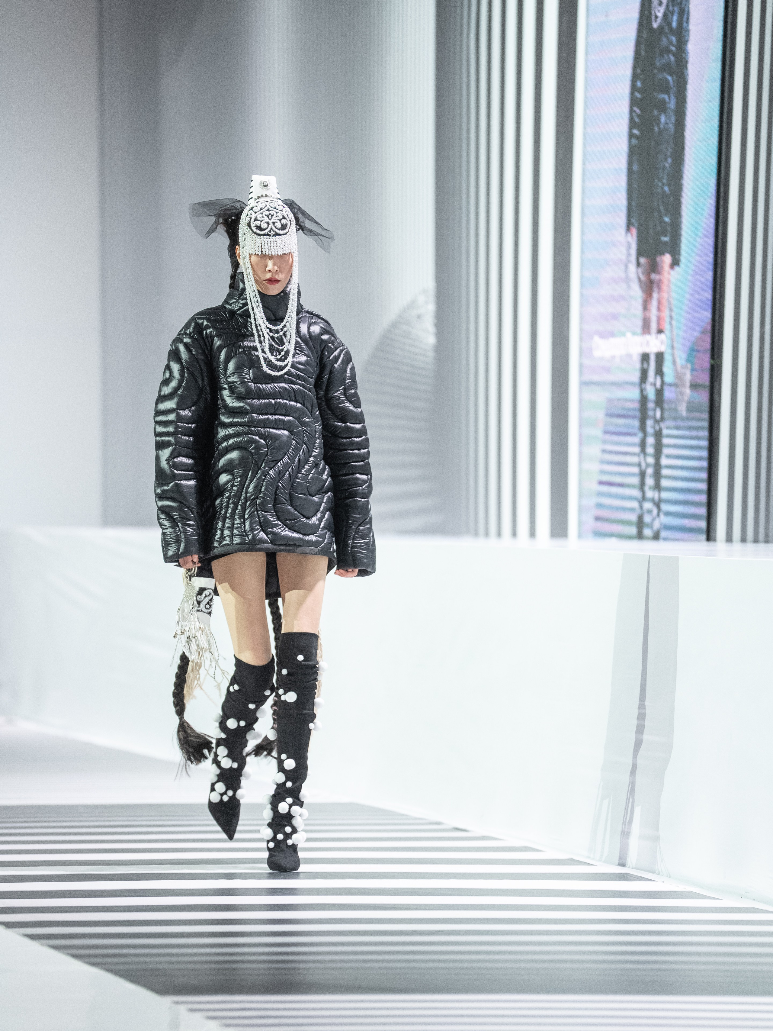 New Generation-OPEN WAY. Сайт Алматинского НЮ АРТ, будуар и фэшн фотографа Дениса Карпенко