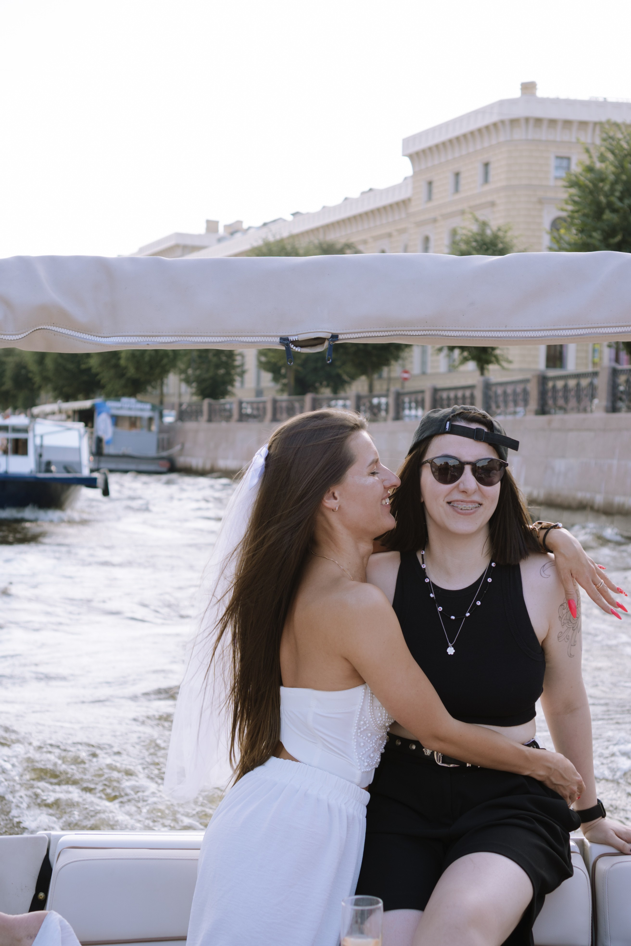 ДЕВИЧНИК НА КАТЕРЕ. Профессиональный фотограф, Санкт-Петербург — Виктория Богомолова