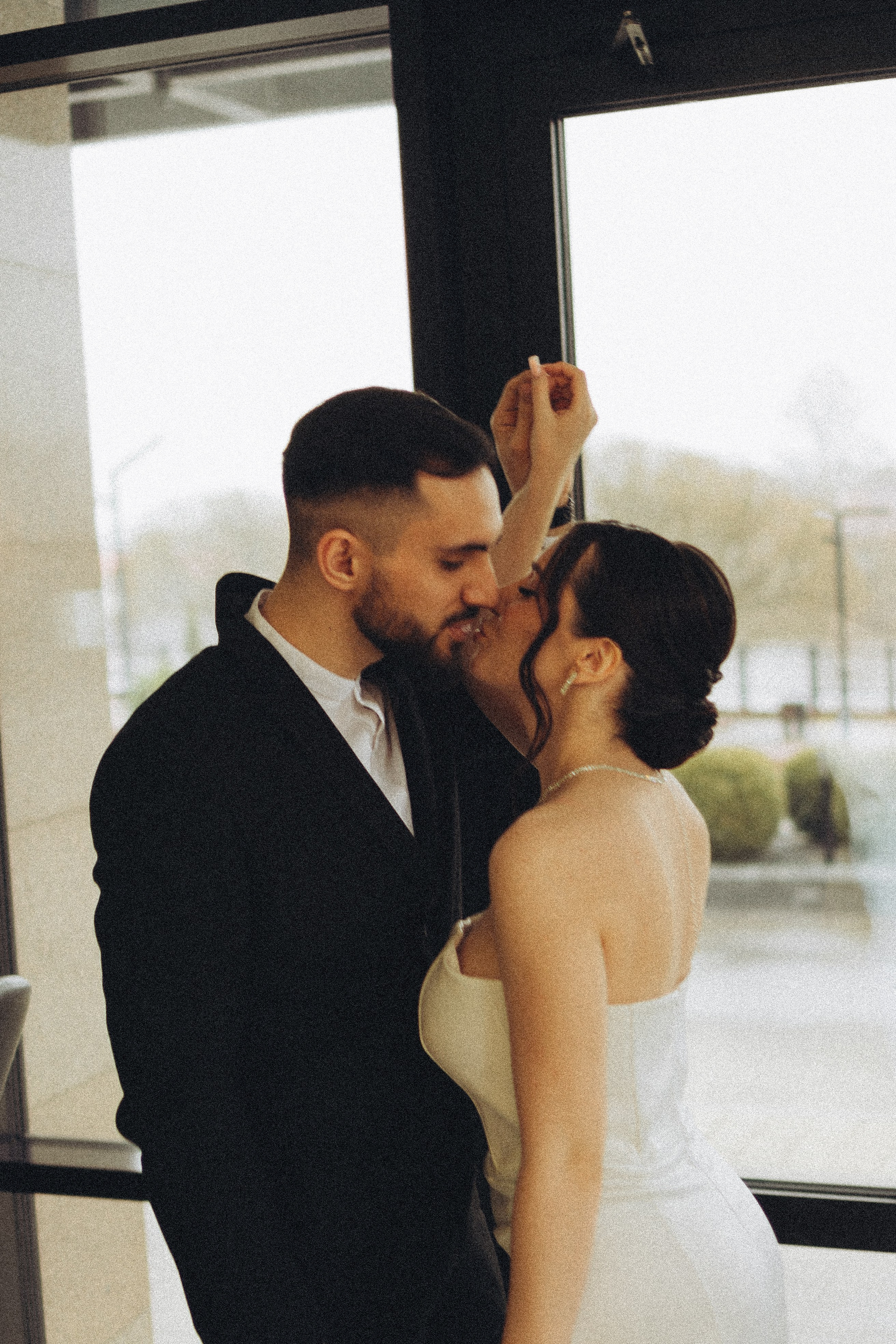 СВАДЕБНАЯ СЬЕМКА СБОРОВ ЖЕНИХА И НЕВЕСТЫ В ОТЕЛЕ И ТАКЖЕ ФОТОСЕССИИЯ В ОТЕЛЕЕ МЕГАПОЛИС БРЯНСК. Профессиональный фотограф, Санкт-Петербург — Виктория Богомолова