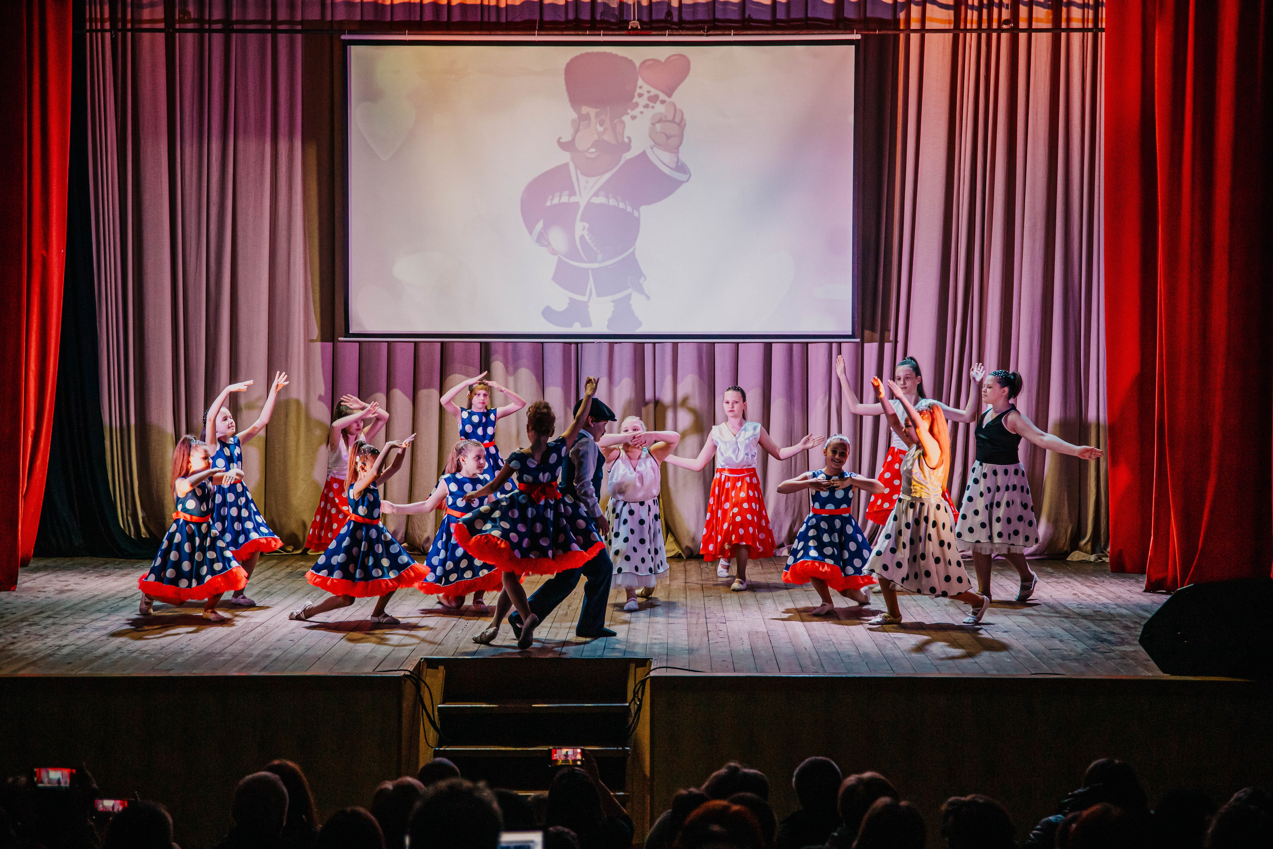 Отчетный концерт хореографического коллектива Пульс!. Фотограф Дарья Маташкова