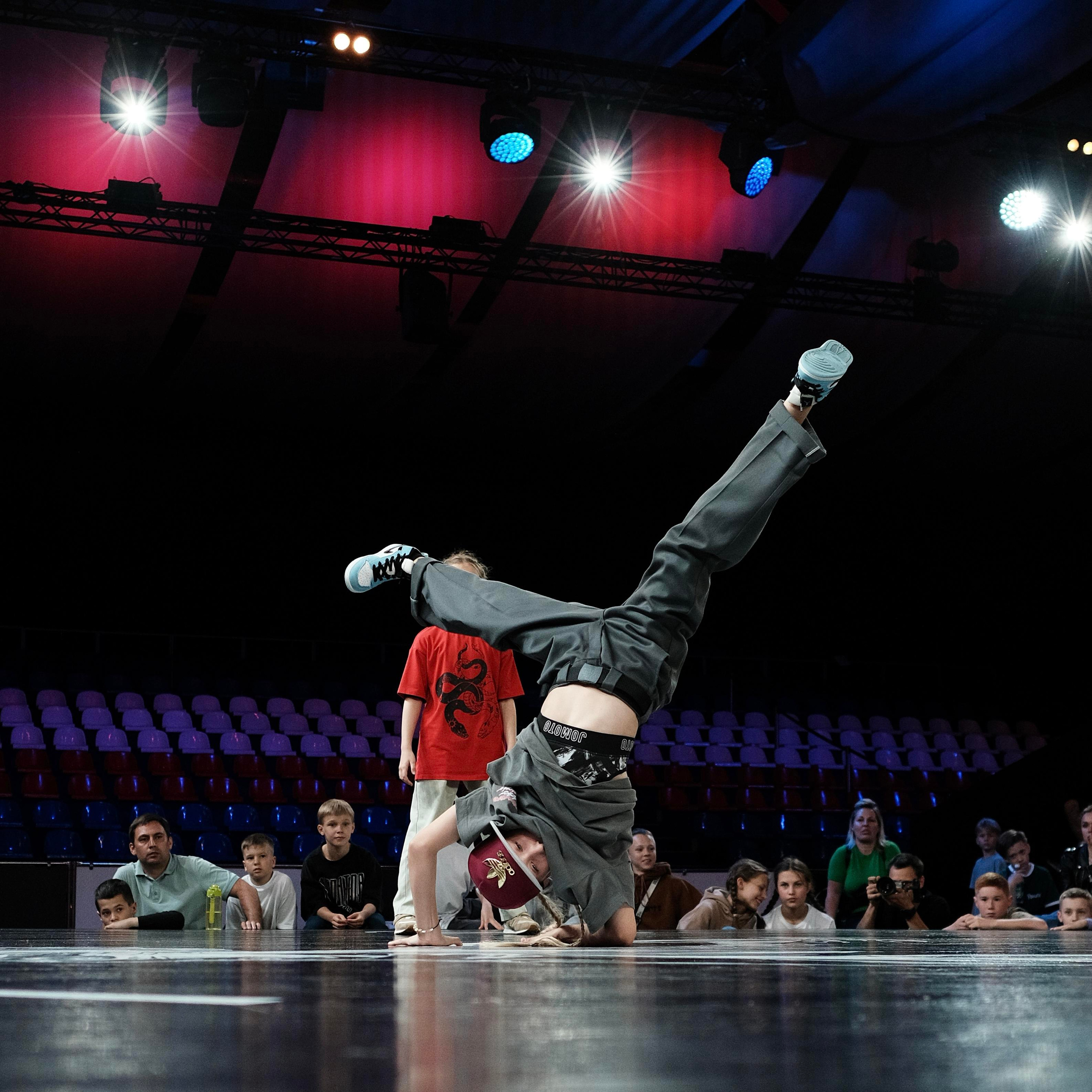 BREAKING SUMMER FEST 2023. LIYALEE PHOTO