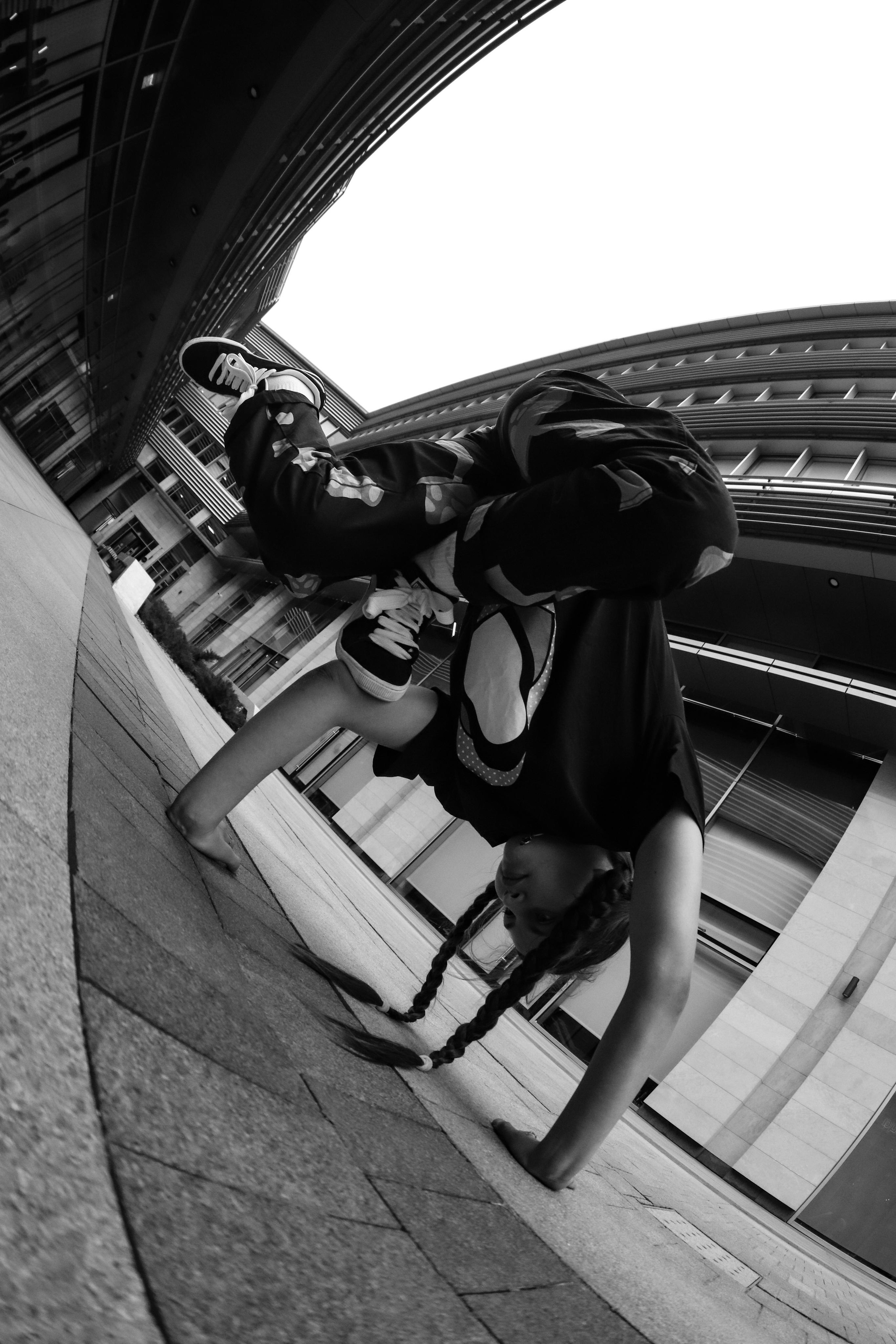 QSC SIS. LIYALEE PHOTO