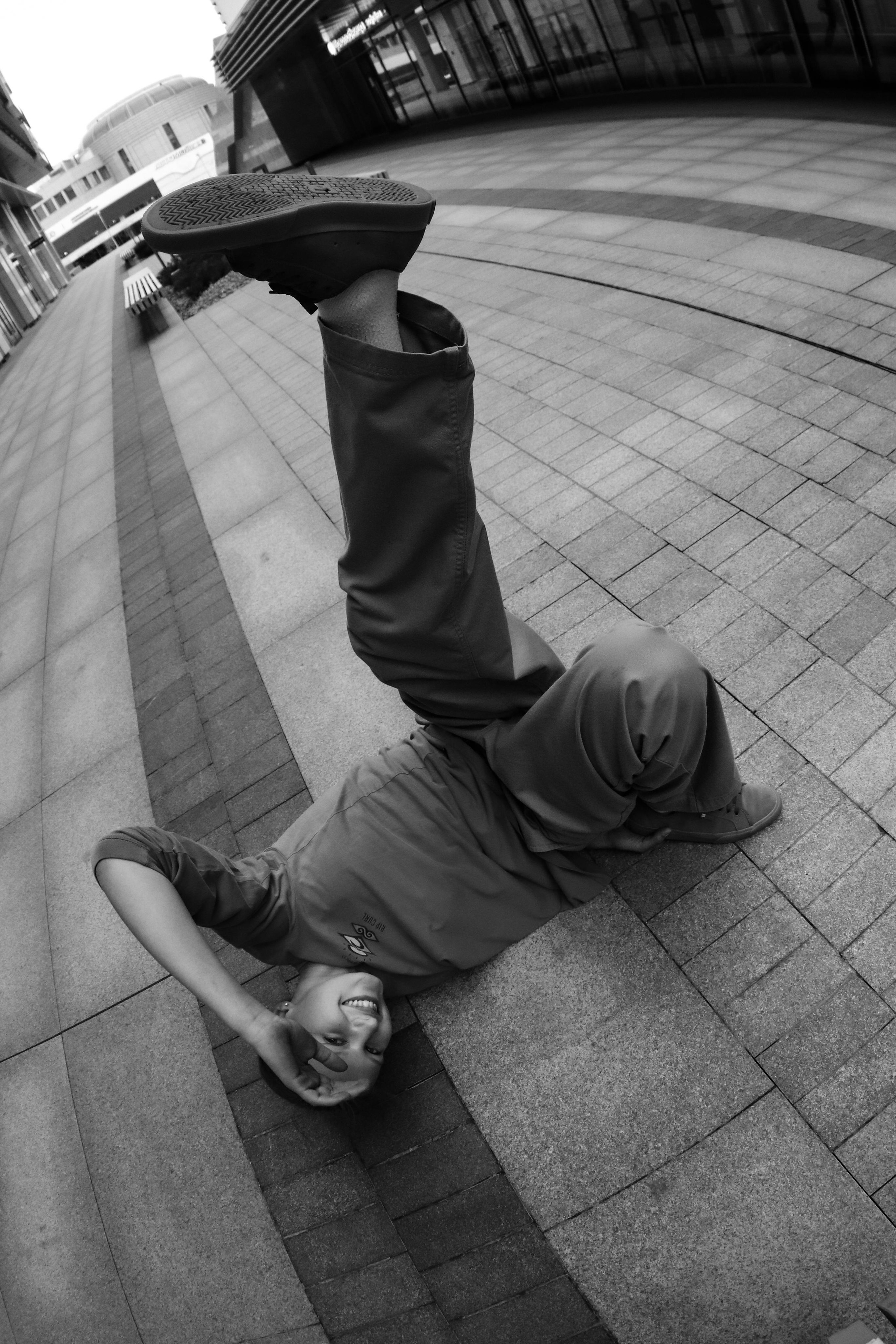 QSC SIS. LIYALEE PHOTO