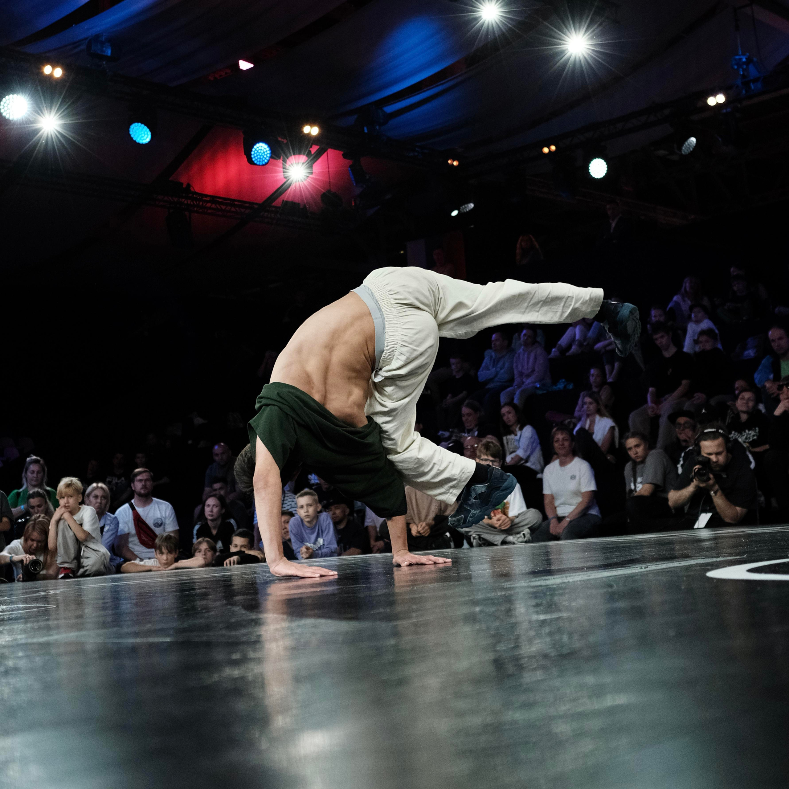 BREAKING SUMMER FEST 2023. LIYALEE PHOTO