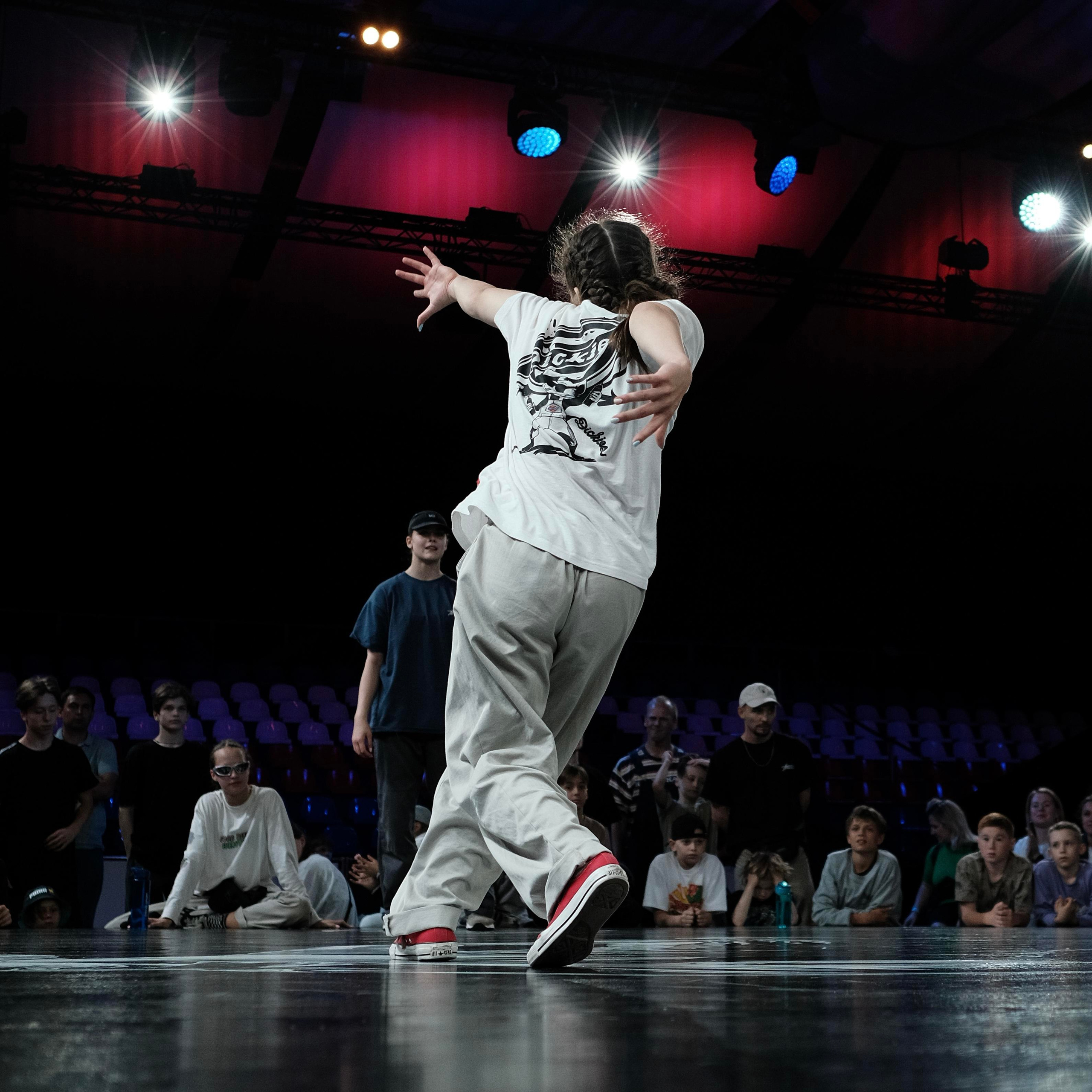 BREAKING SUMMER FEST 2023. LIYALEE PHOTO