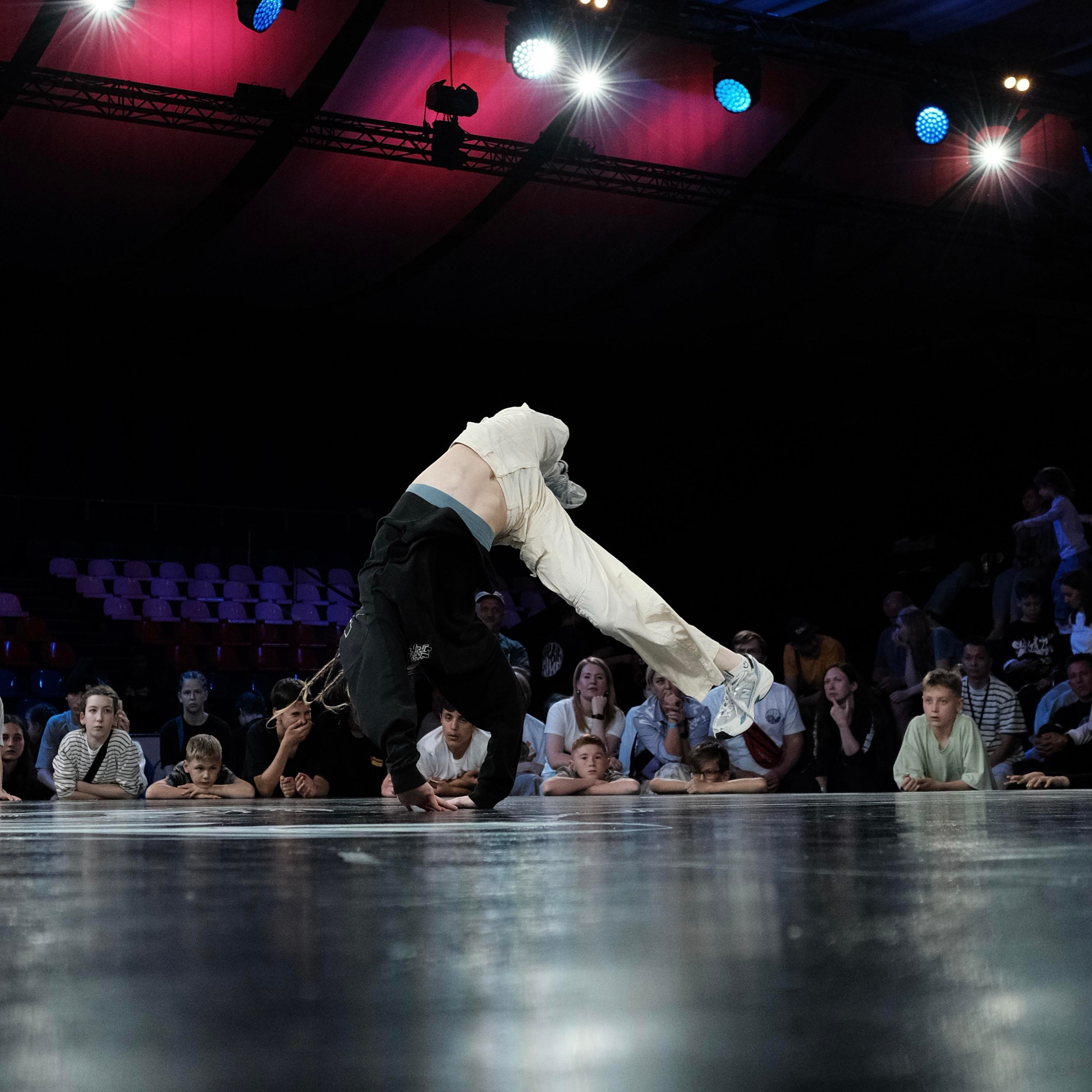 BREAKING SUMMER FEST 2023. LIYALEE PHOTO