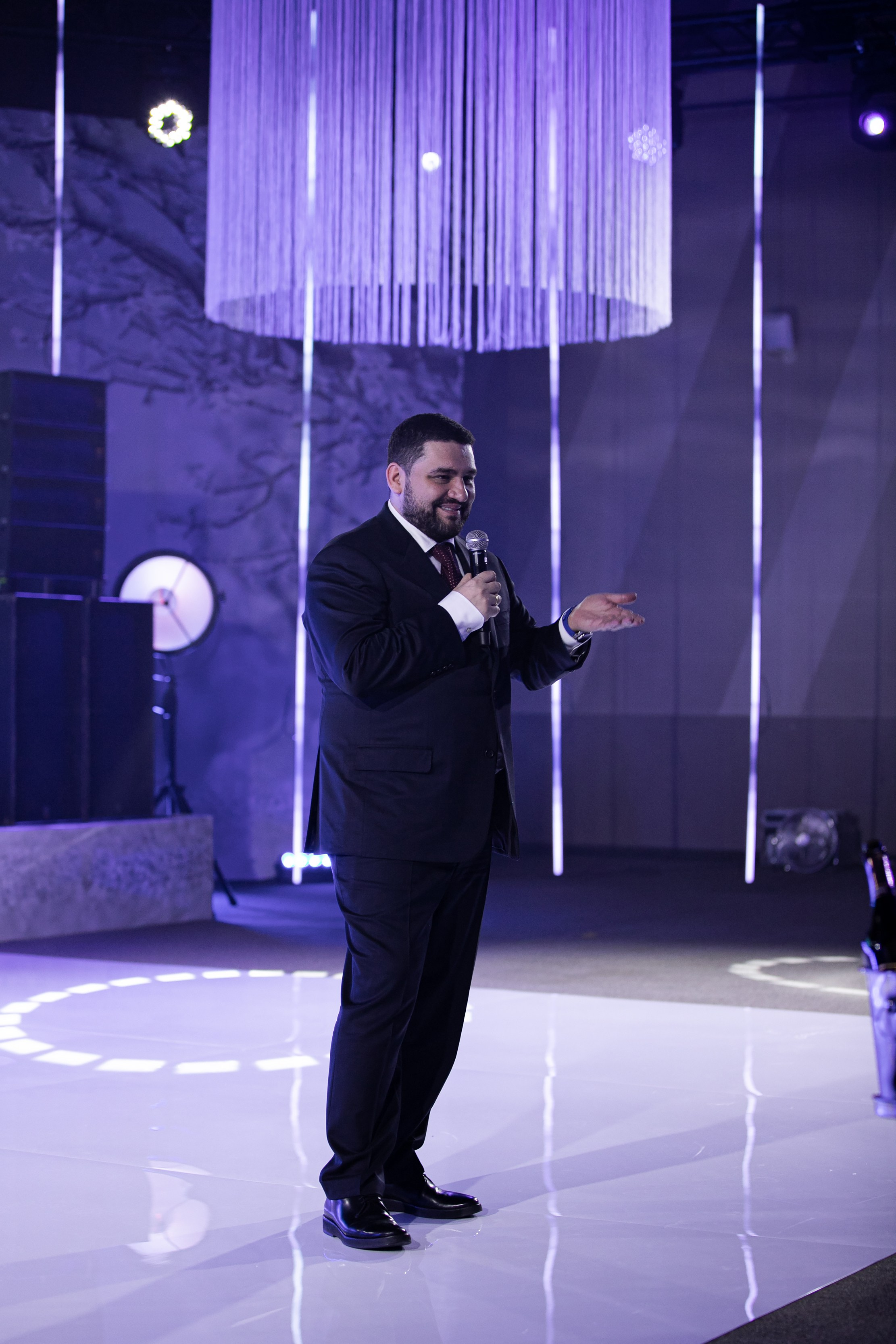 Роза Холл. Репортажный и fashion фотограф в Москве Сергей Бардин