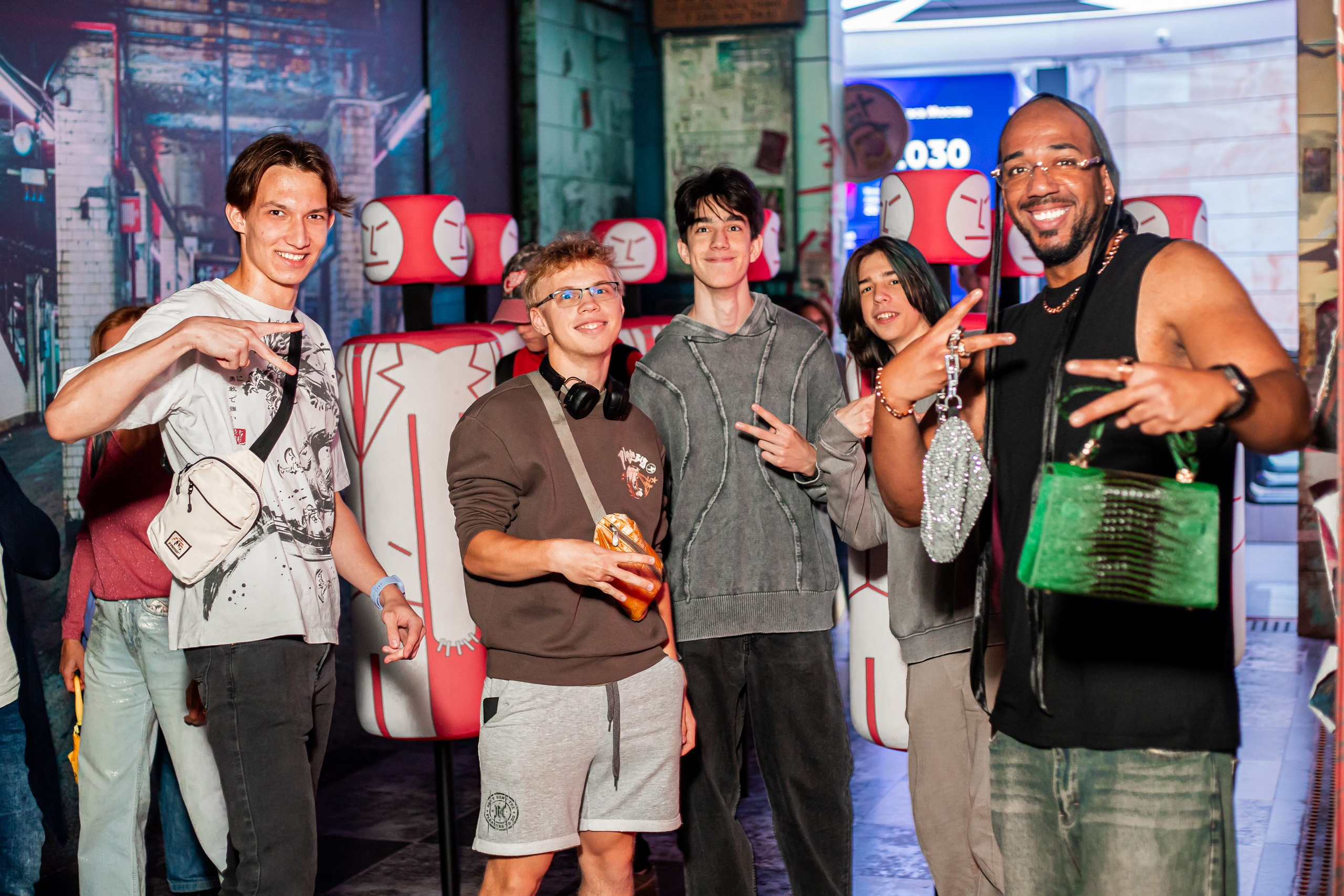 Москва 2030. Репортажный и fashion фотограф в Москве Сергей Бардин