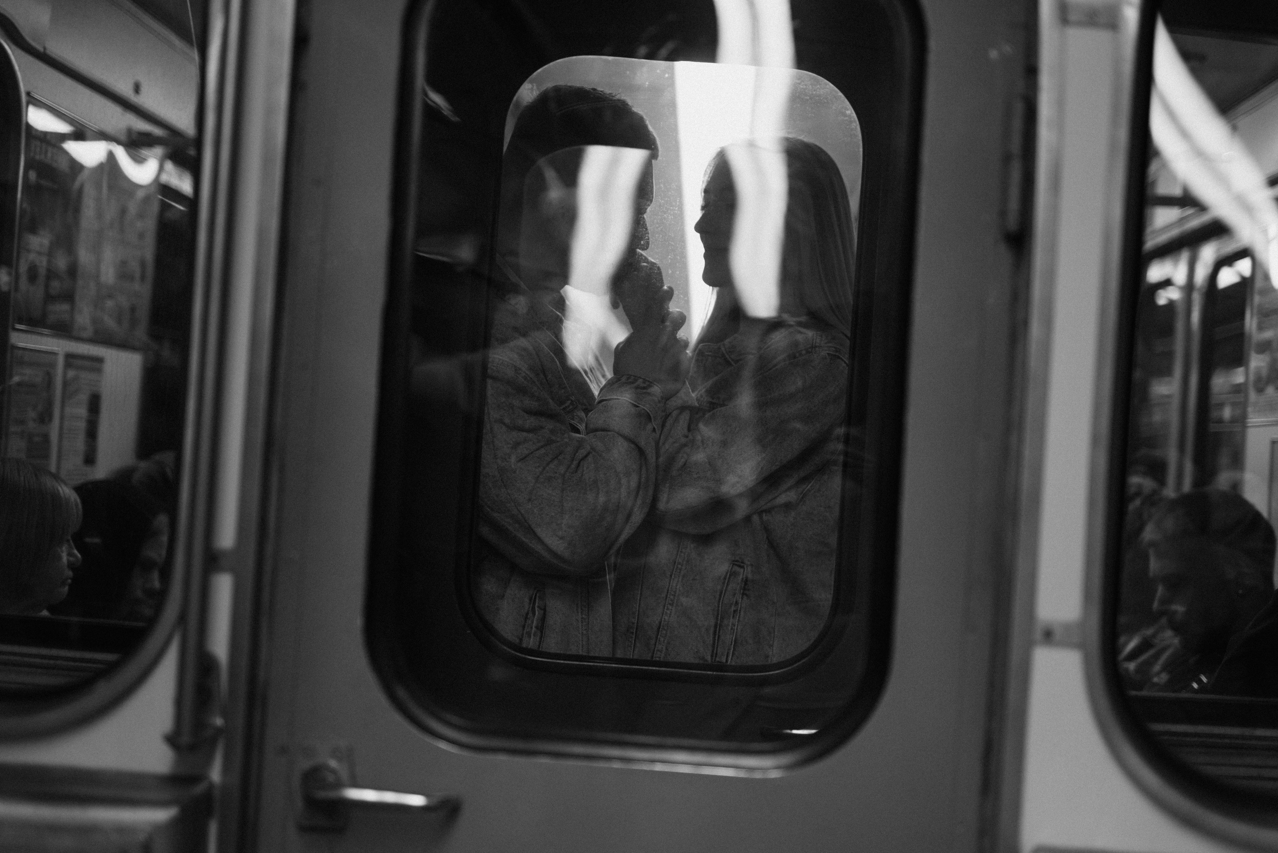 Пройдусь мурашками прямо по нам…. Свадебный фотограф в Минске и Санкт-Петербурге Вероника Аксенова