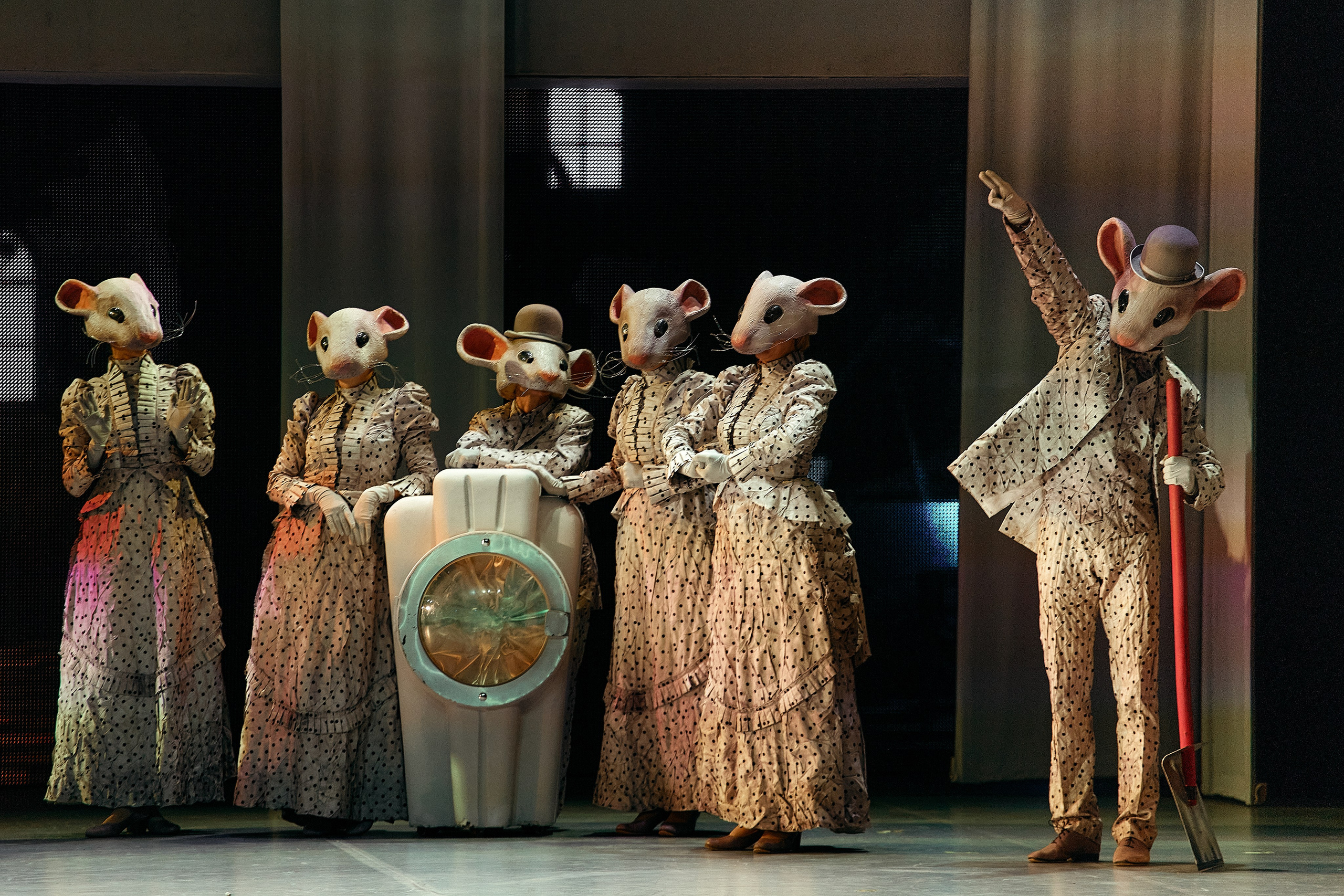 Все о Золушке. Фотограф Нина Антонова