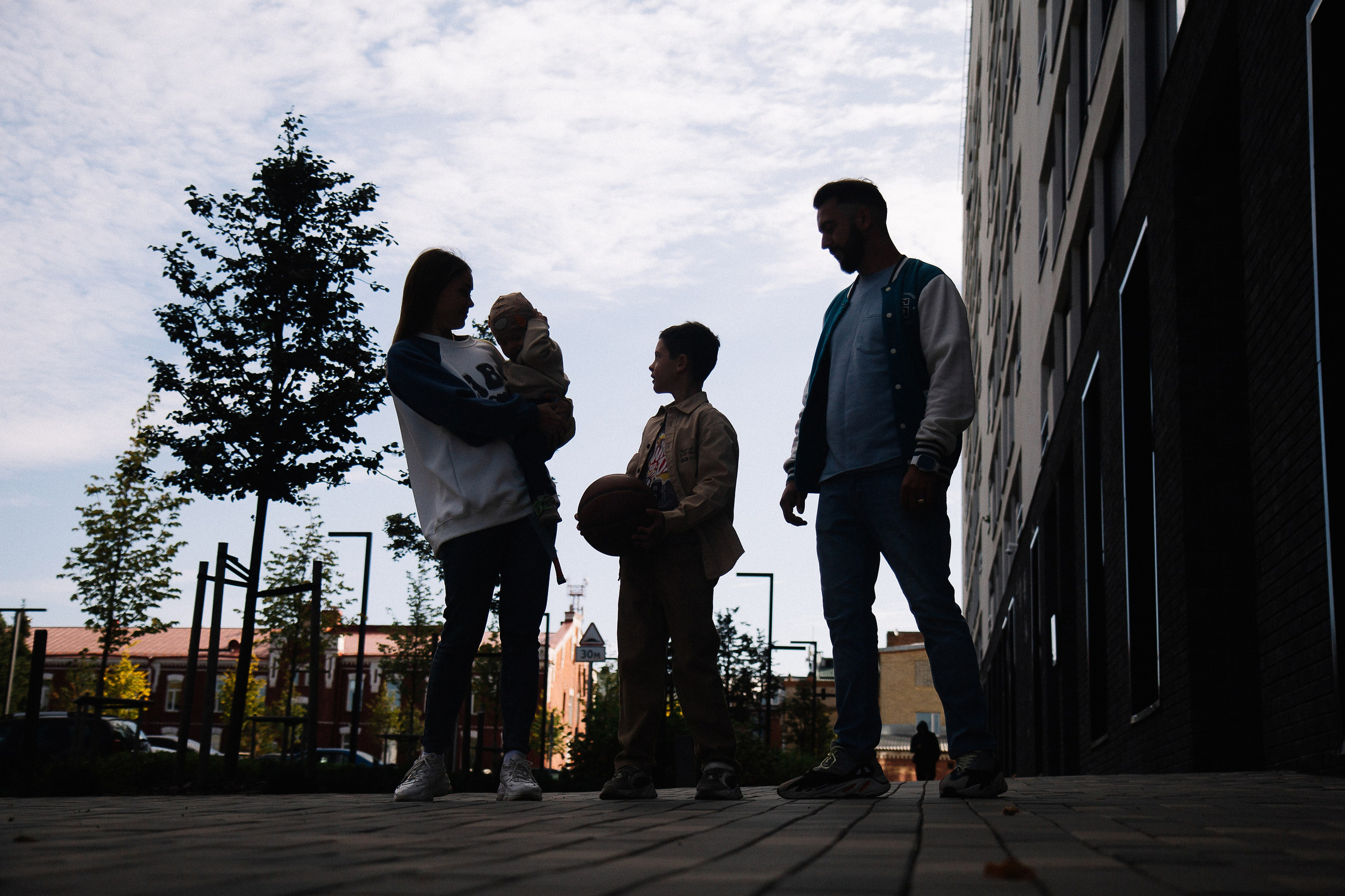 Семейная прогулка в Михайловском парке. Семейный фотограф в Томске Максимова Екатерина