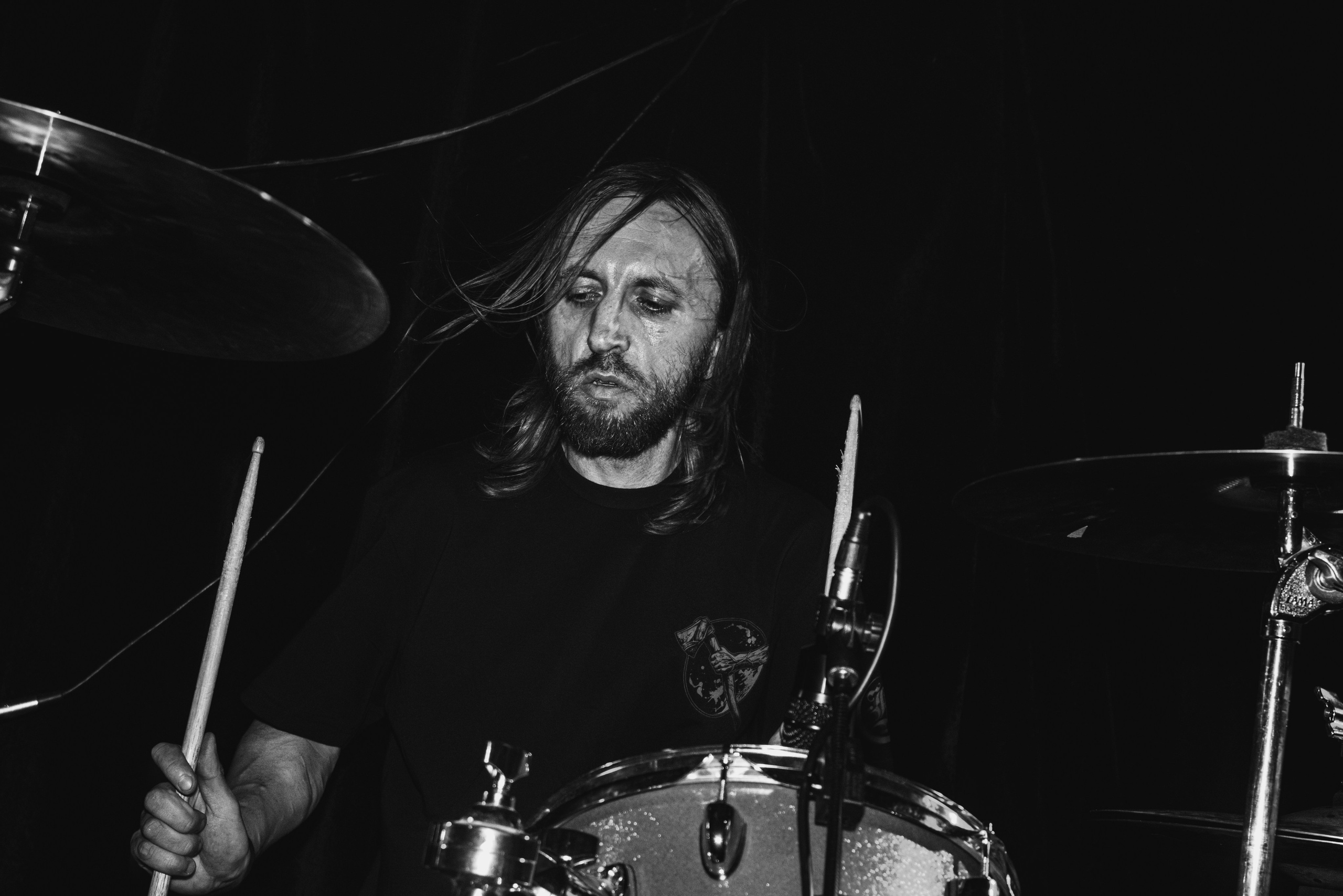 Laugar & Шумы Штормовых Широт & Пожары На Дальнем Севере 11.10.2025. Репортажный фотограф в Москве Legiodot