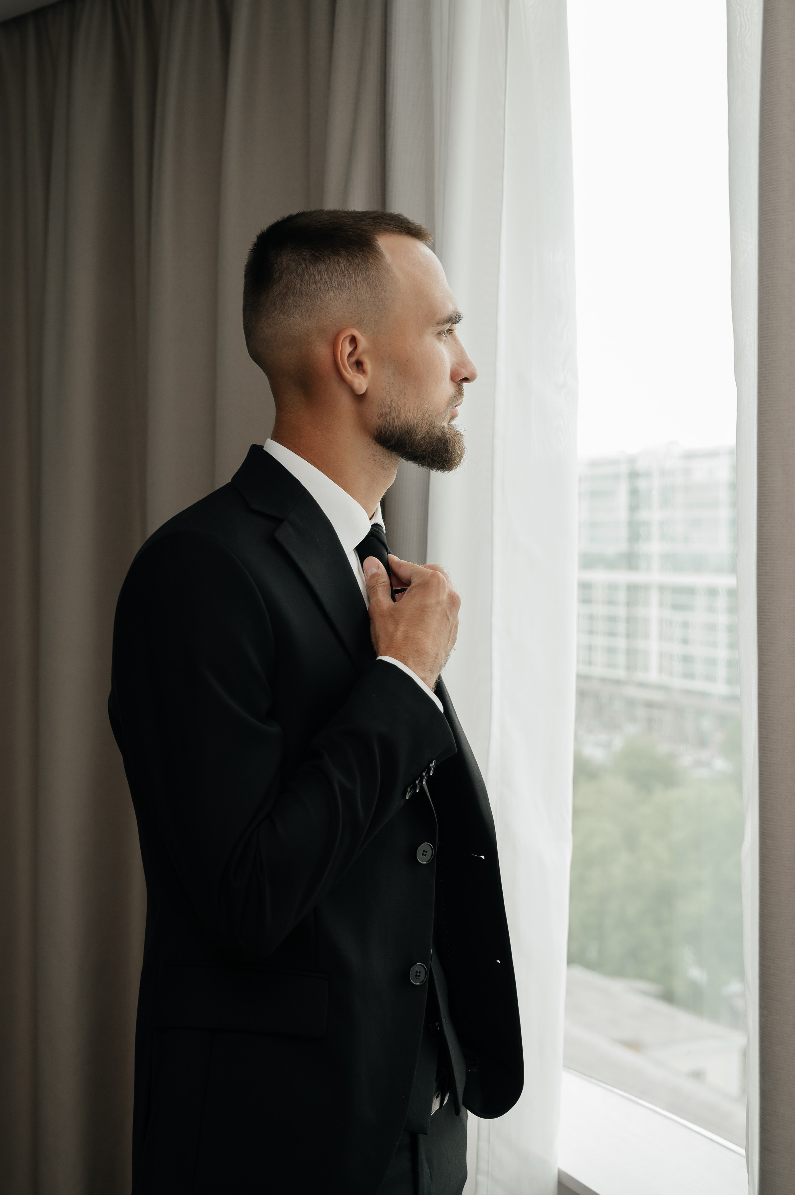 Свадьба (утро в отеле). Свадебный и семейный фотограф в Краснодаре Алина Мельник