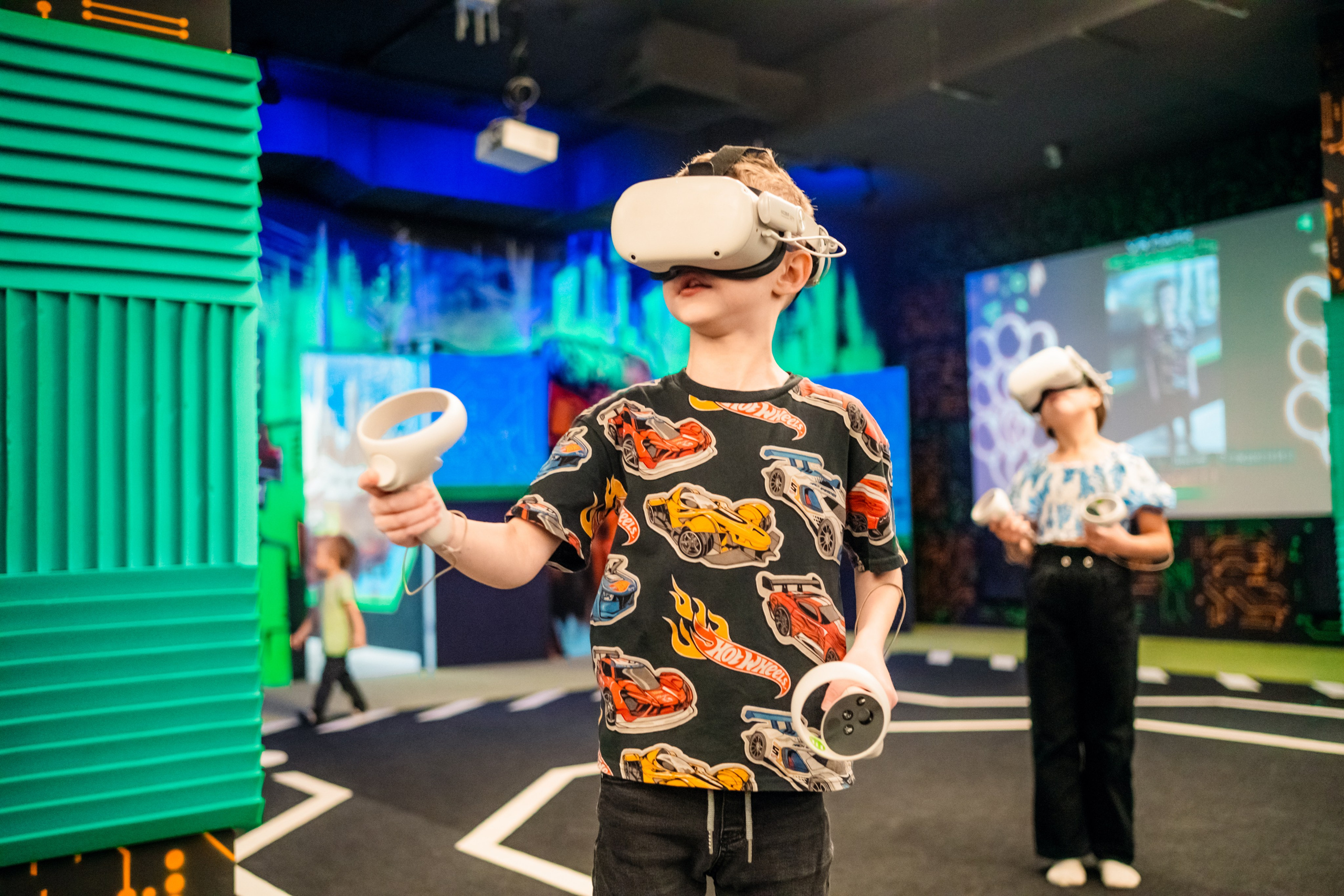 VR (November-December 2024). Felixtones