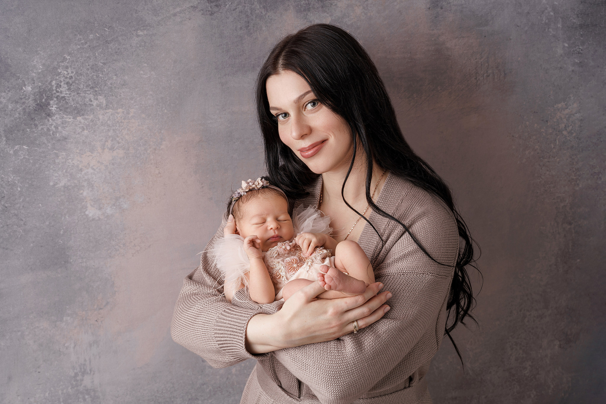 Семейные фотосессии с новорожденными | Трогательные кадры малышей и их близких в Москве и МО. Фотосессия новорожденных в Москве и Московской области | Профессиональный фотограф newborn — Татьяна Иванова