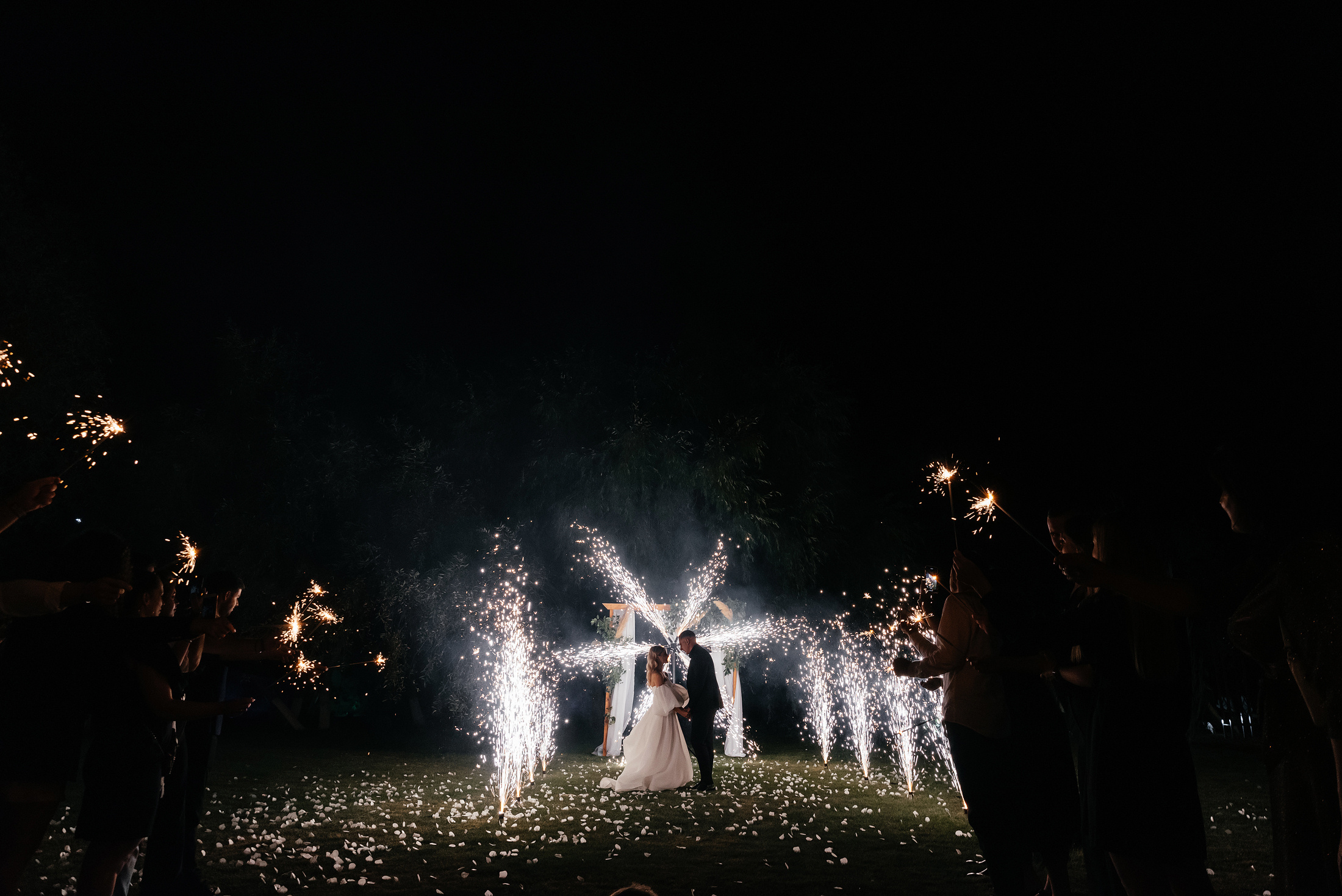 Wedding and family photographer in Dubai Vasilii Albul