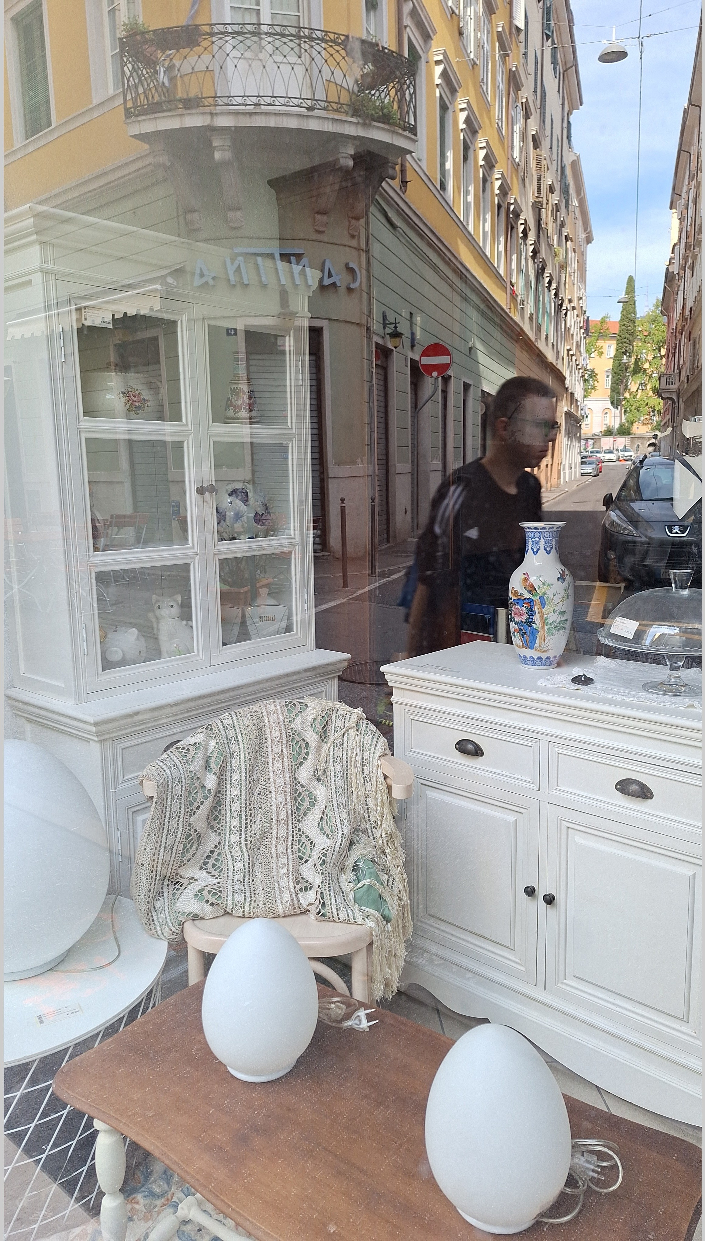 Riflessi. Fotografo Alina Imanbaeva Trieste e FVG