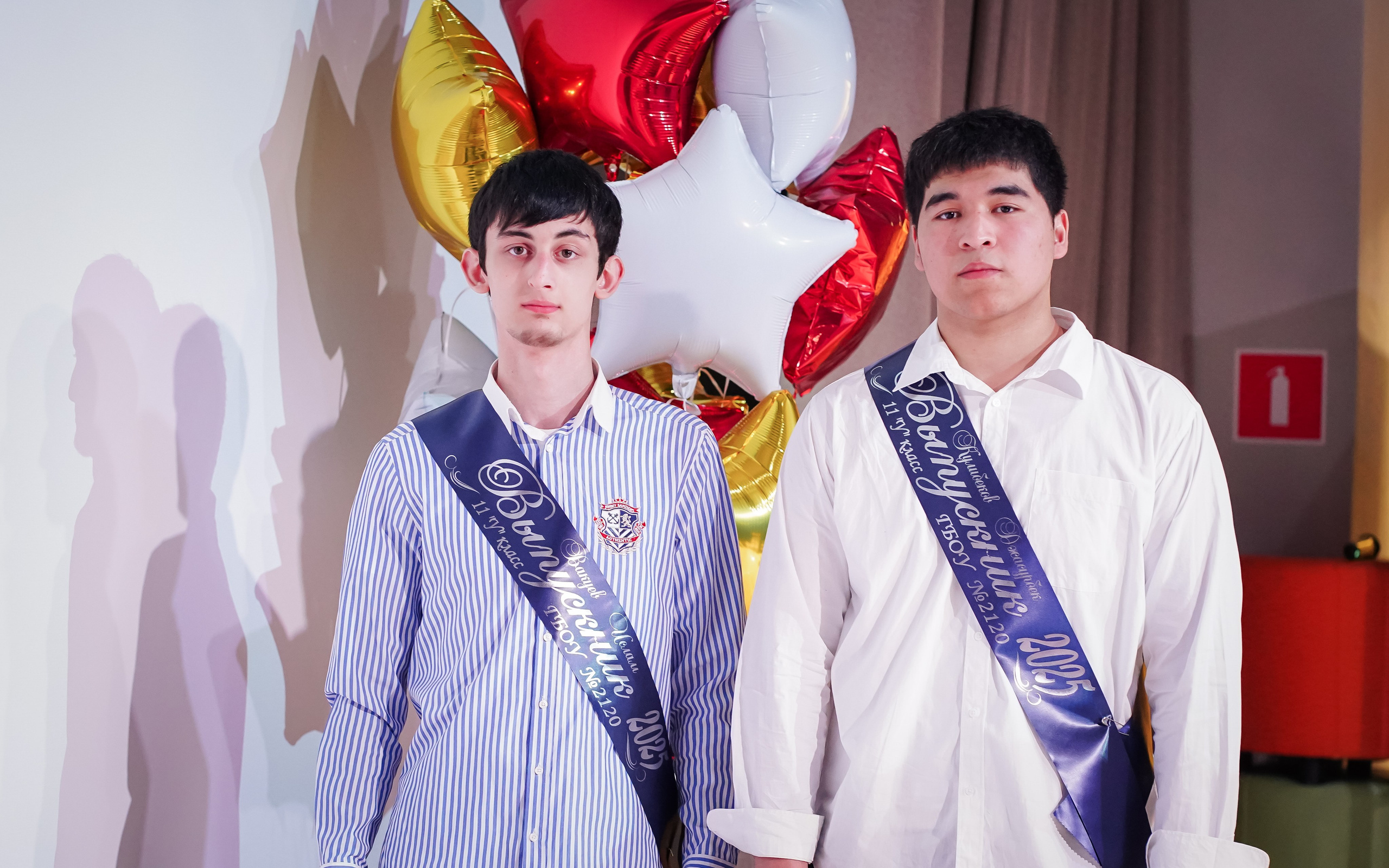 11 У Последний звонок. Семейный и детский фотограф в Москве (Тинао) Галкина Алевтина