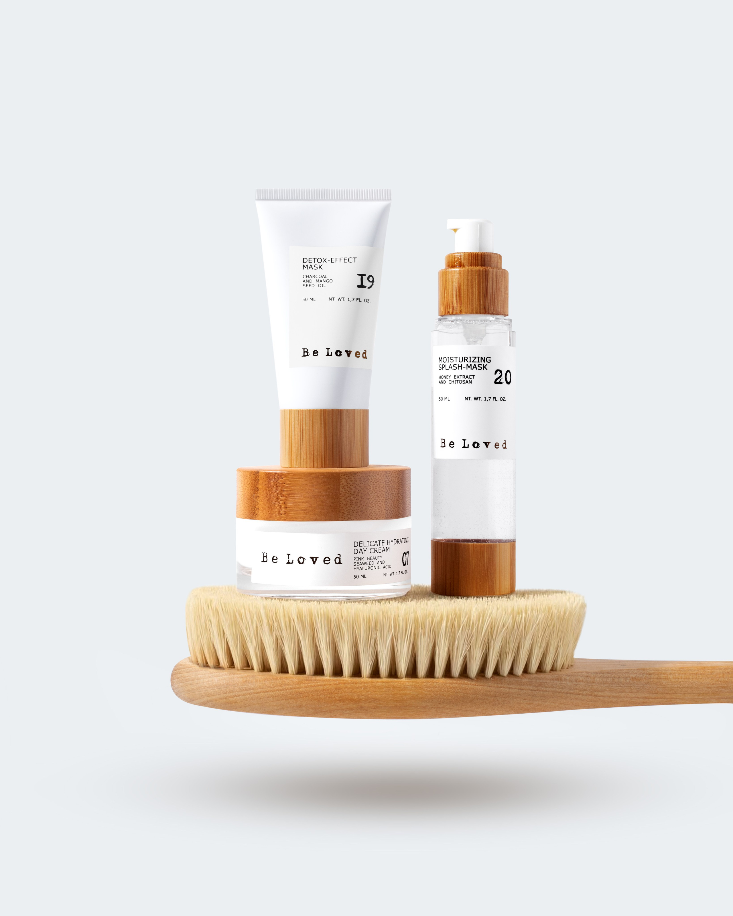 PRODUCT. RETOUCHER / Beauty / Product / Fashion / Commercial