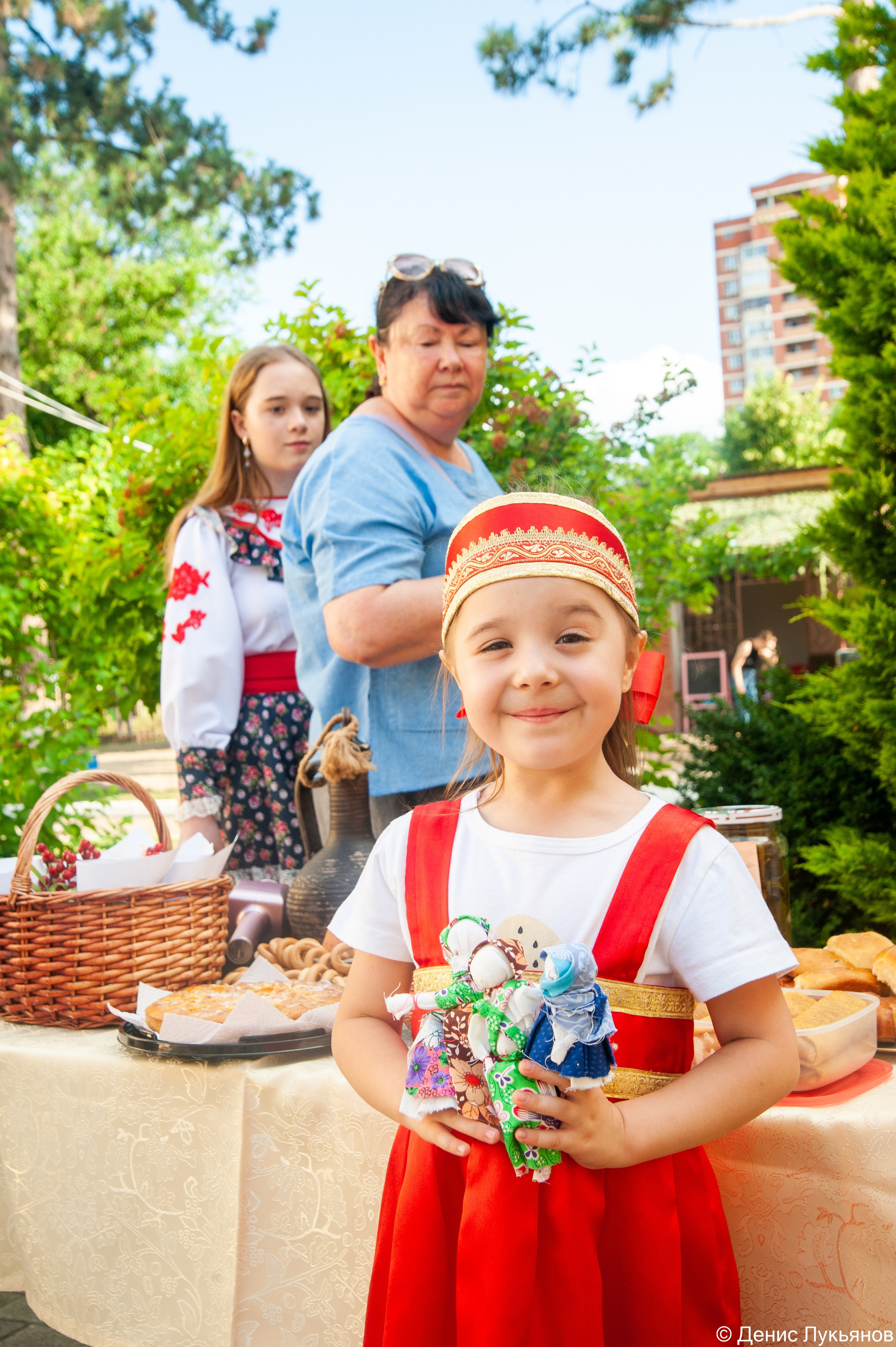 Ярмарка. Свадебный и семейный фотограф Денис Лукьянов в Краснодаре, Краснодарском крае и Республике Крым