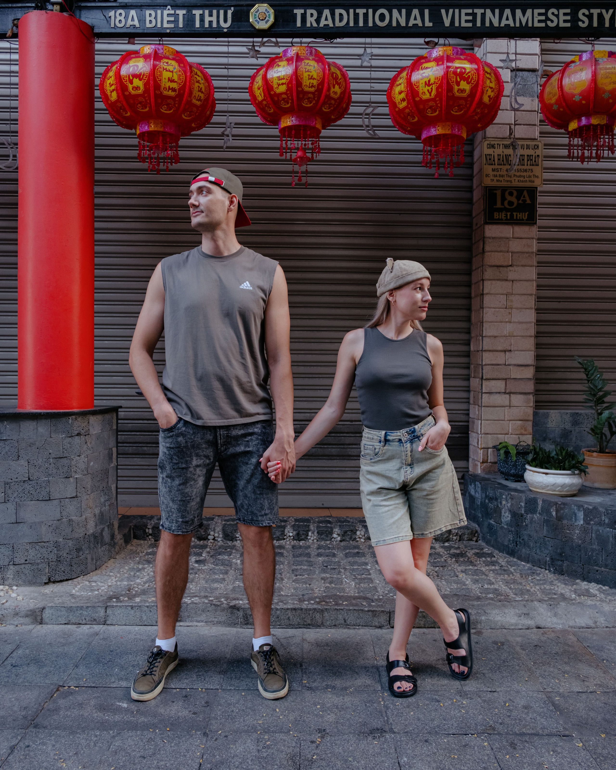 Rasilya and Ildar. An hour before sunset. Portrait photographer Nha Trang | Julia Meshanina