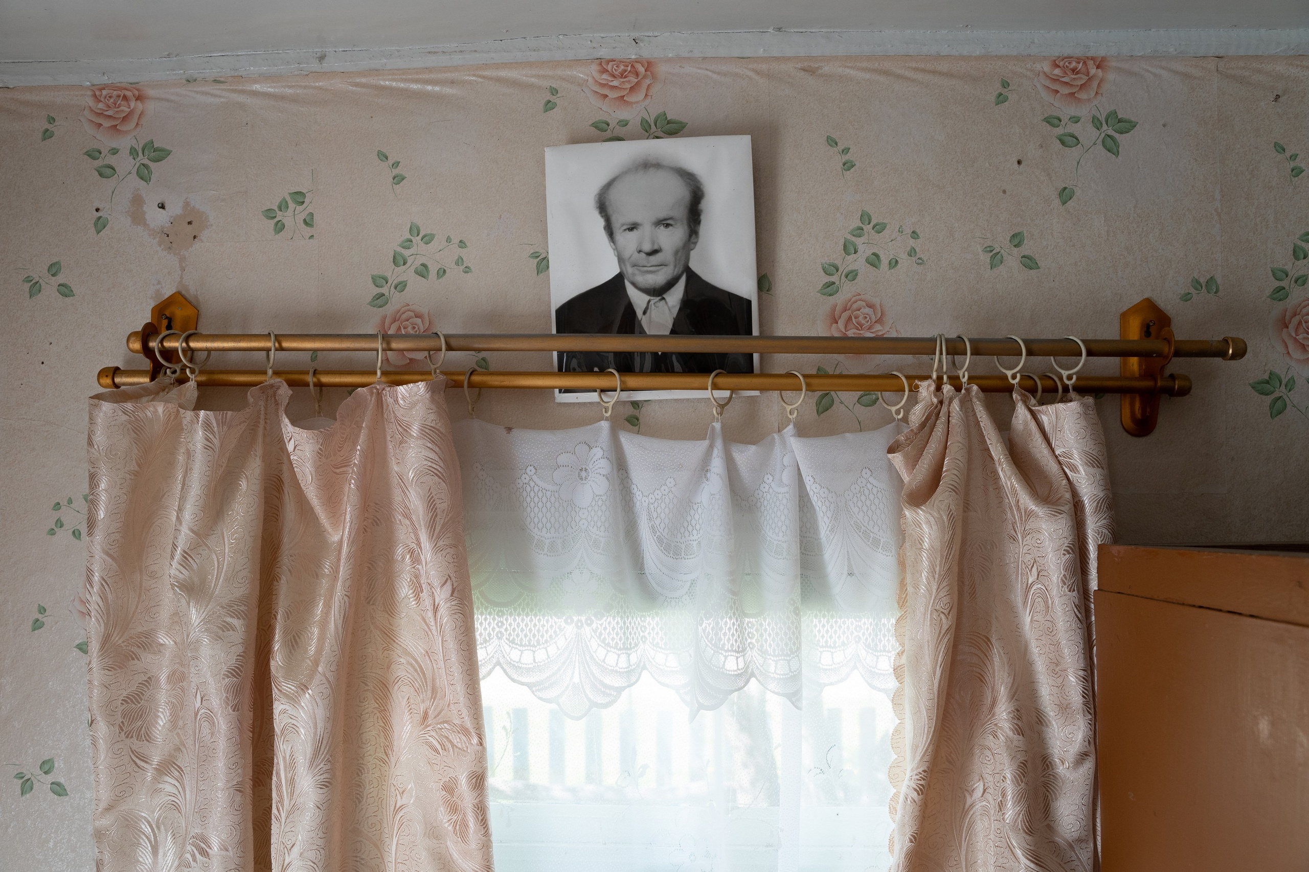 Home.land. Künstler Verstecktoff